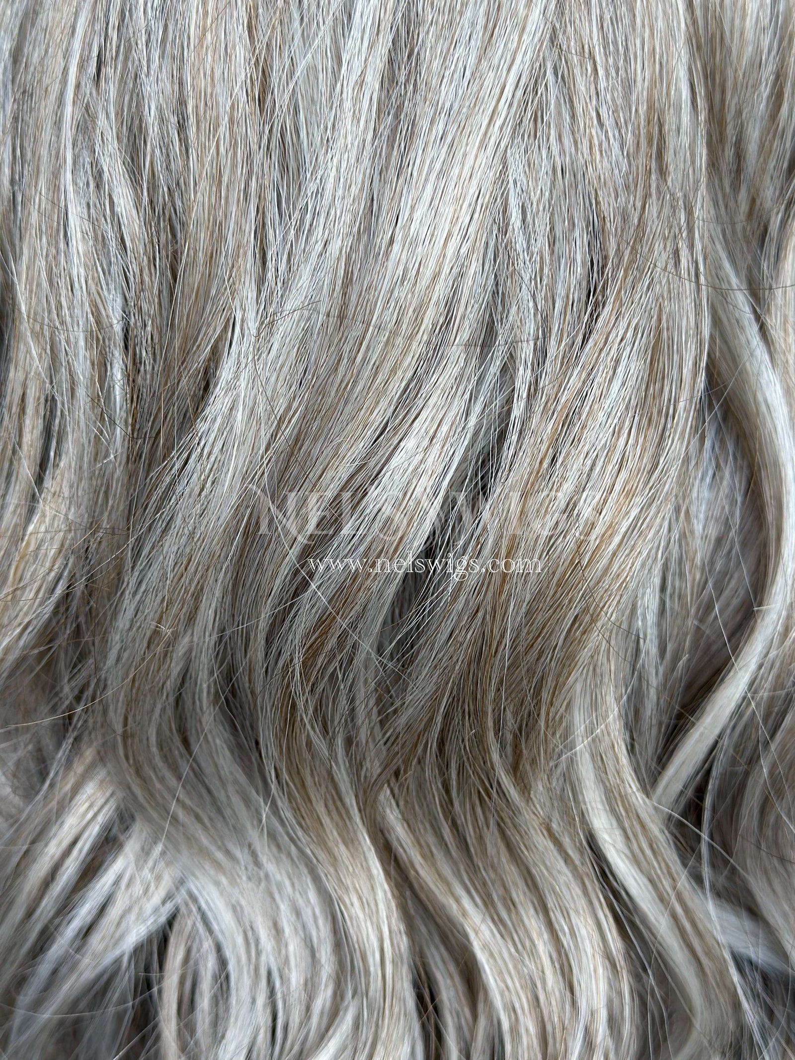 Ariana 06 - Silver & Smokey Beige blend