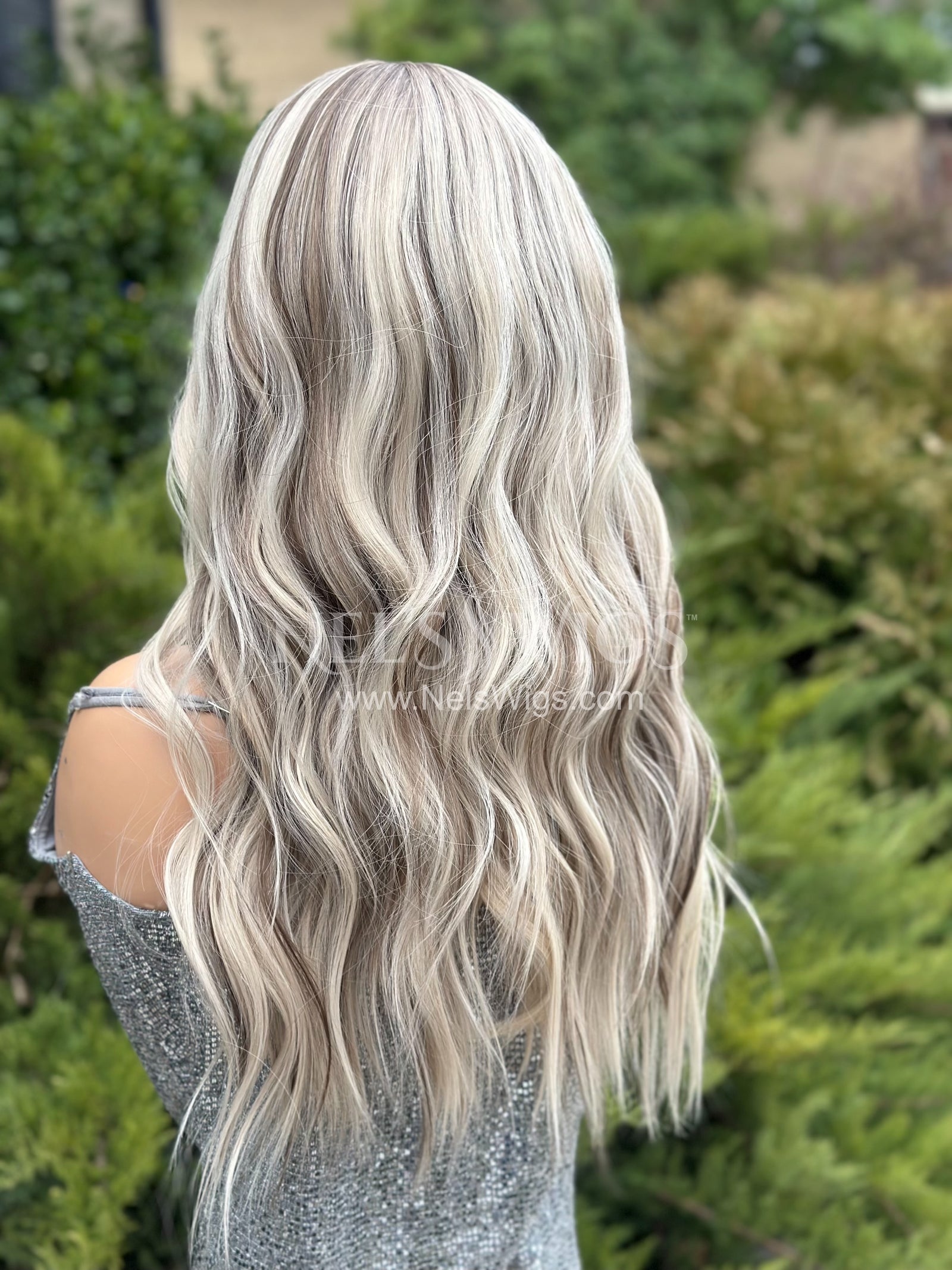 Nora 03 - Vanilla Blonde with Lowlights