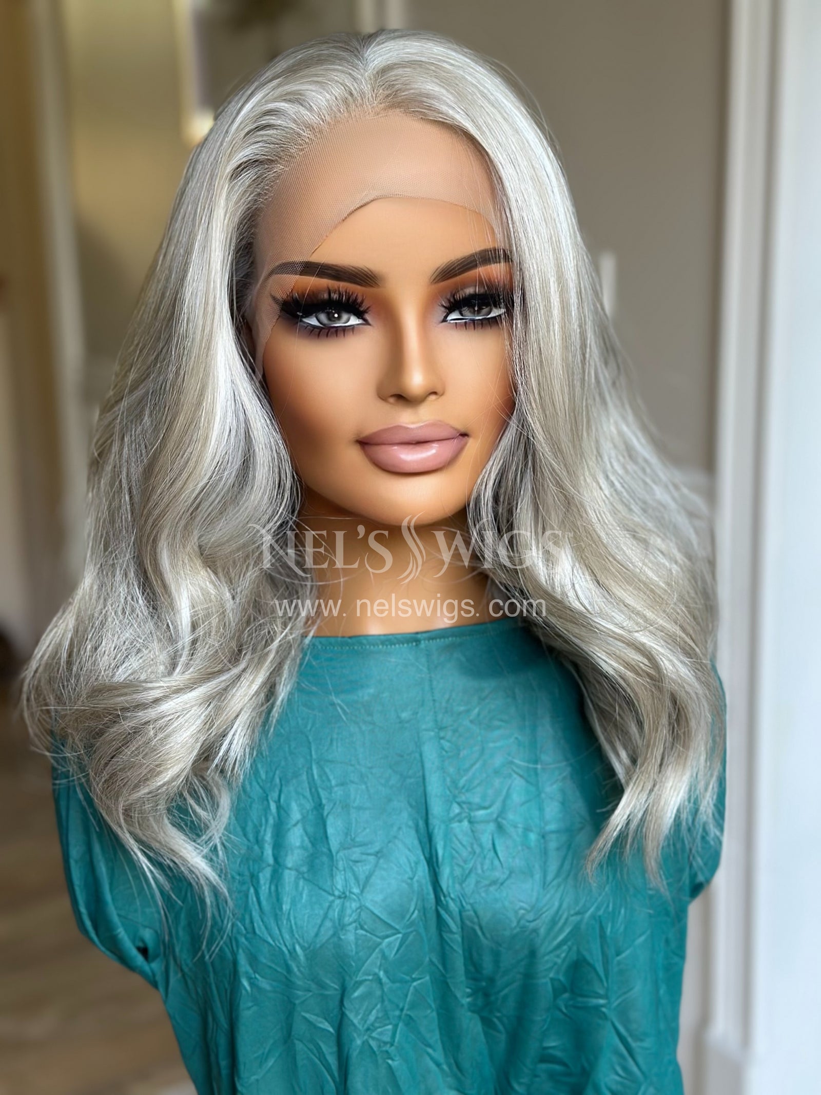 Terry 02 - Ash Blonde Non Rooted