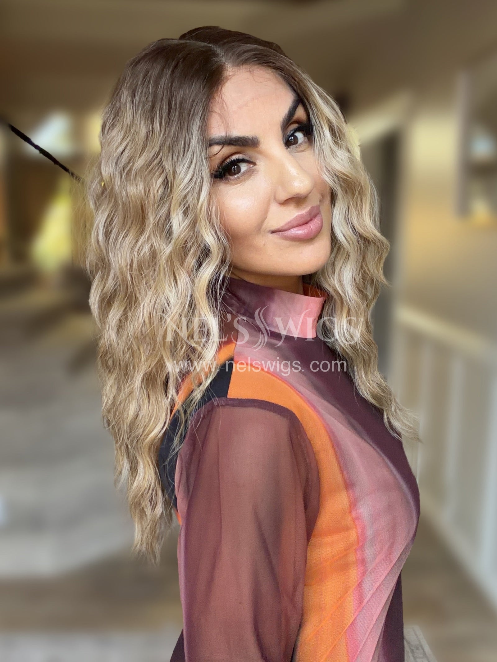 Ocean 01 - 23" - Medium Blonde with Money Pieces