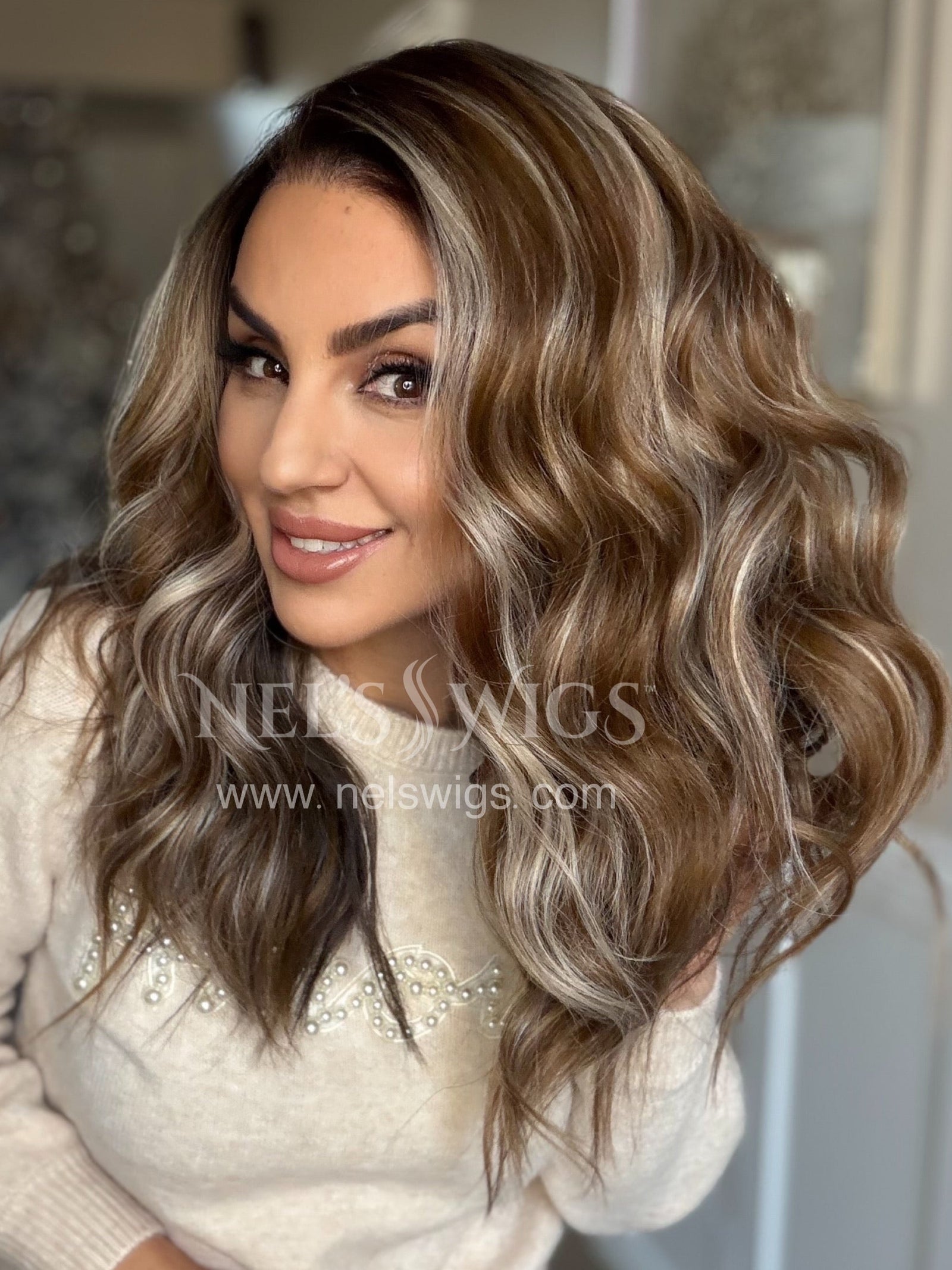 Leah 04 - Golden Brown and Cool Blonde Mix