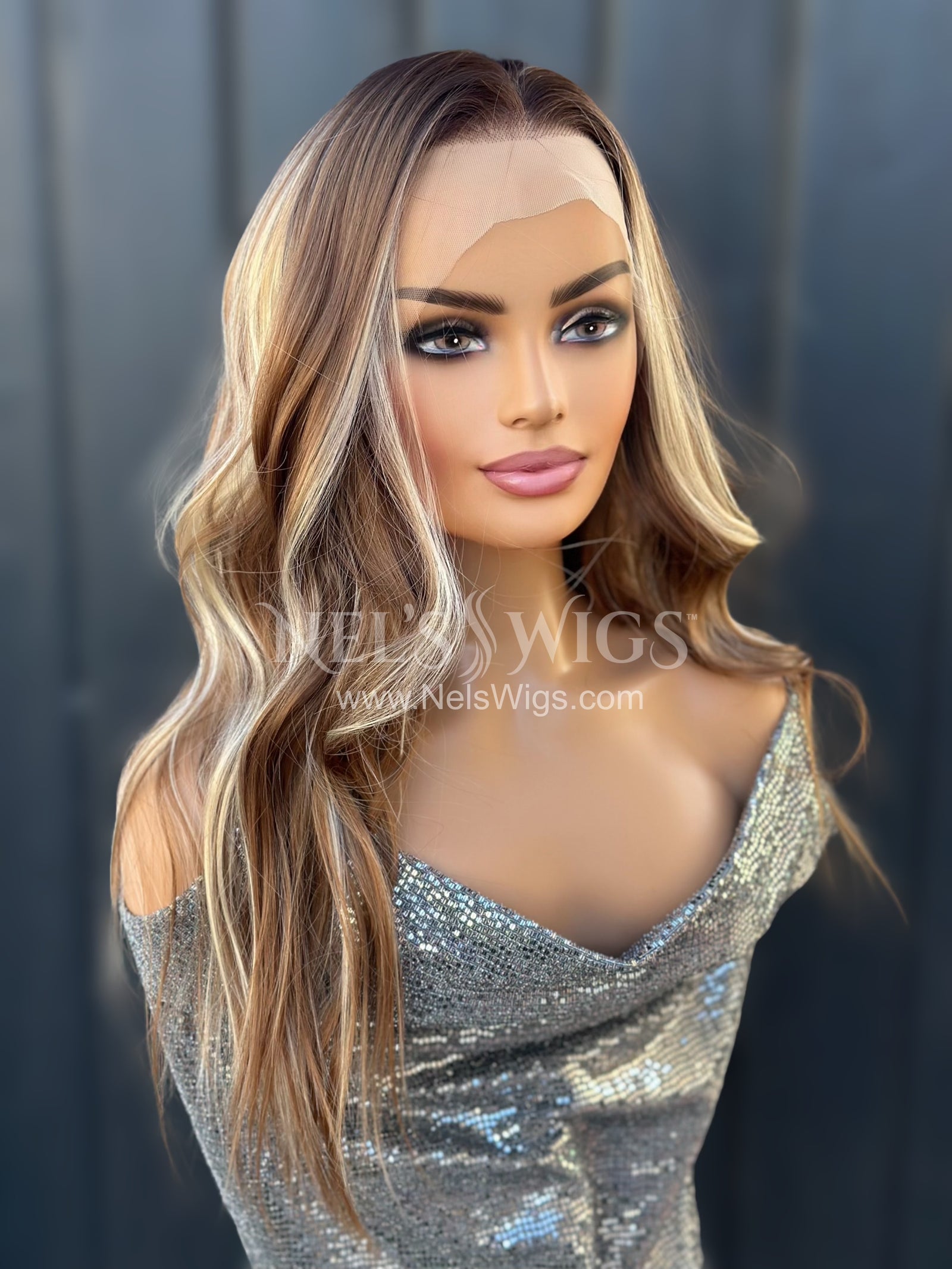 Nora 02 - Warm Brunette with Highlights