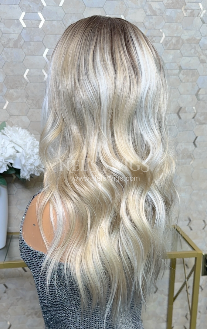 Nora 04 - Light Vanilla Blonde with Platinum Highlights