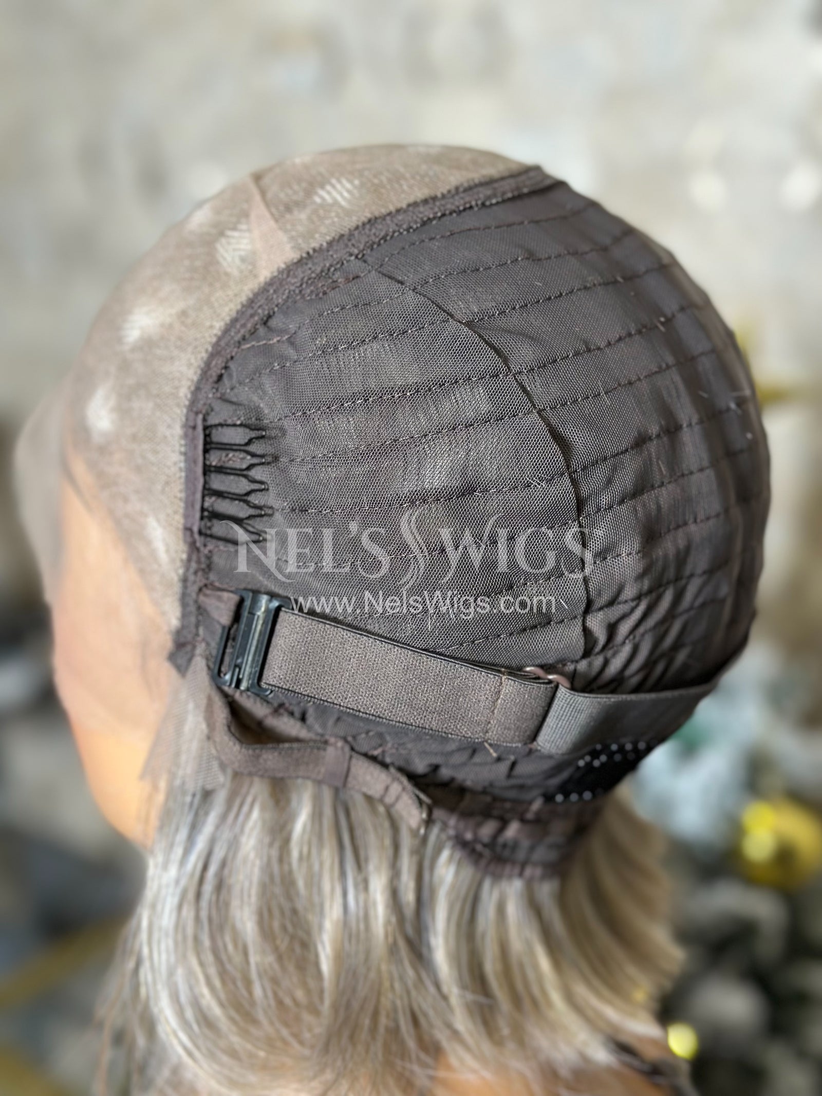 Nikki 01 - OG - Smokey Beige Blonde