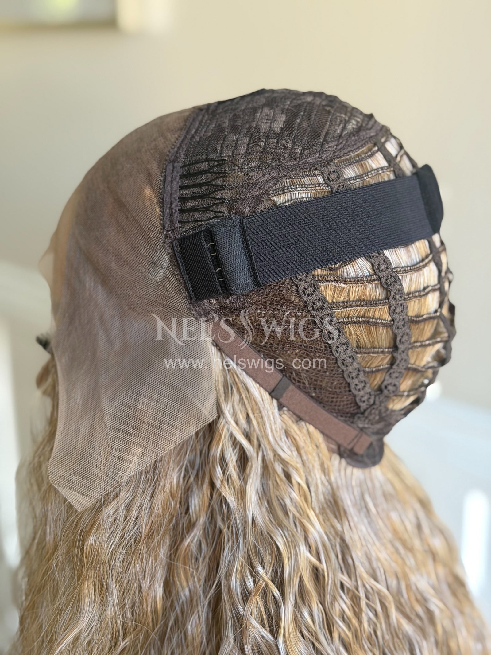 Lydia - NEUTRAL BLONDE