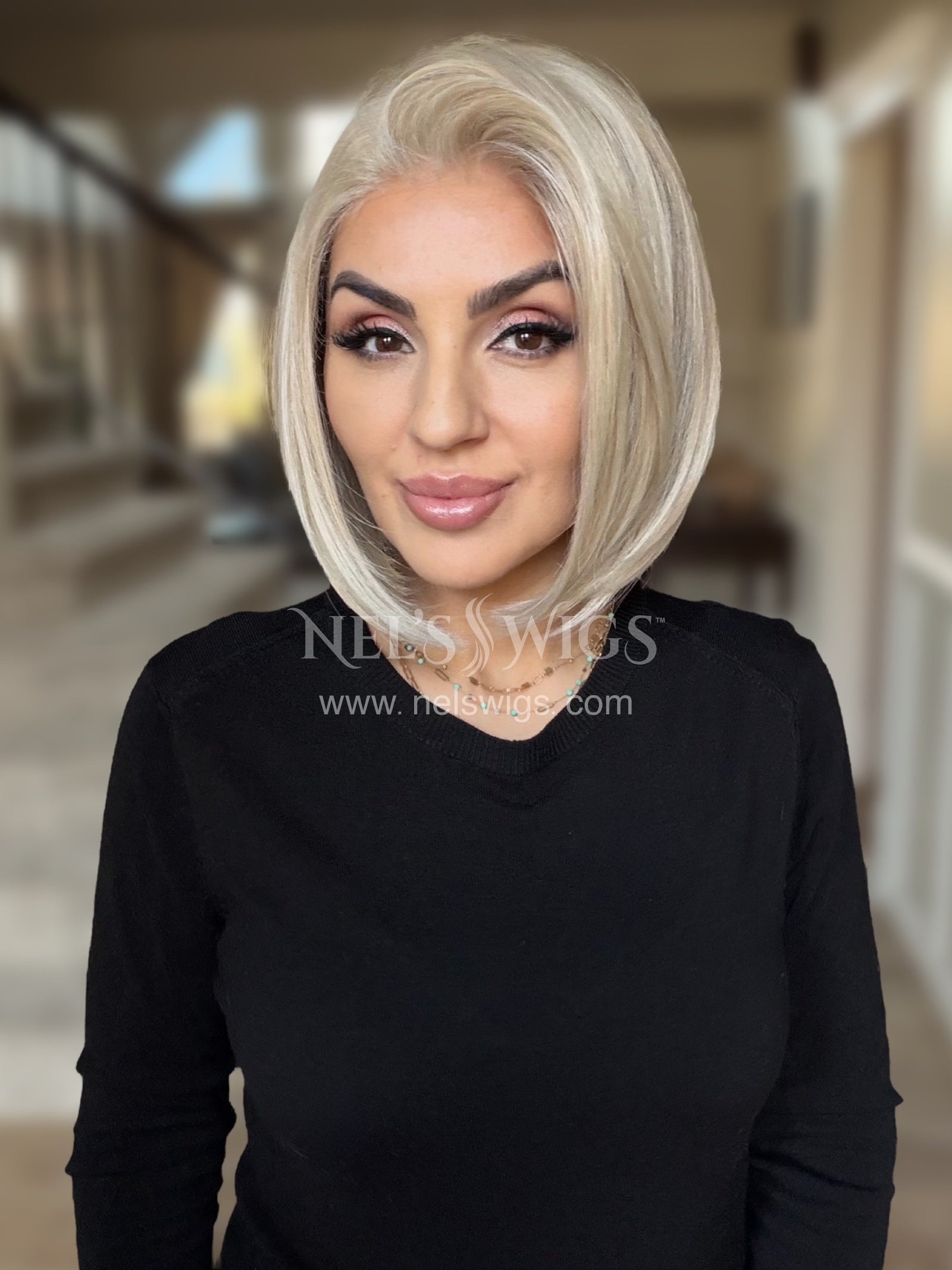 Nikki 05 - Neutral Blonde