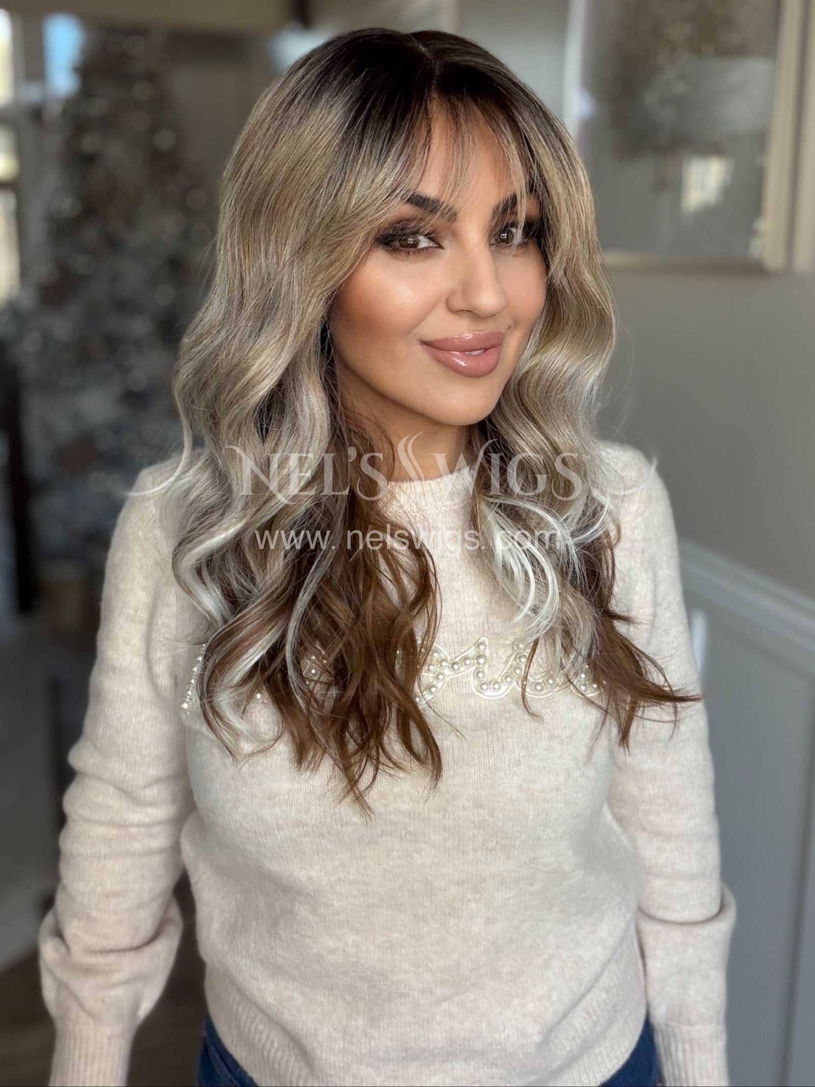 Vasie 01 - Sandy Blonde and Reddish Brown