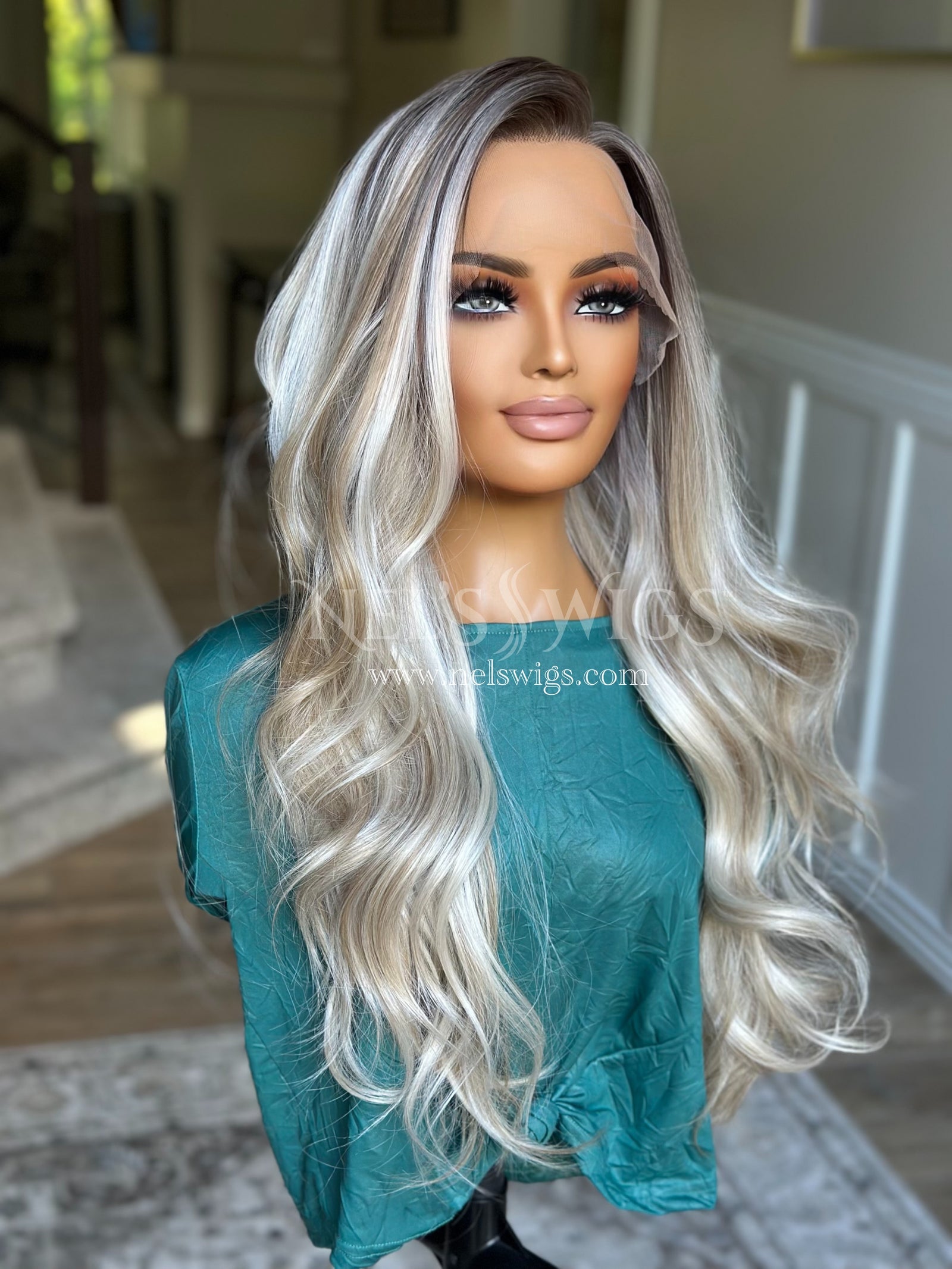Lenora 02 - Wavy