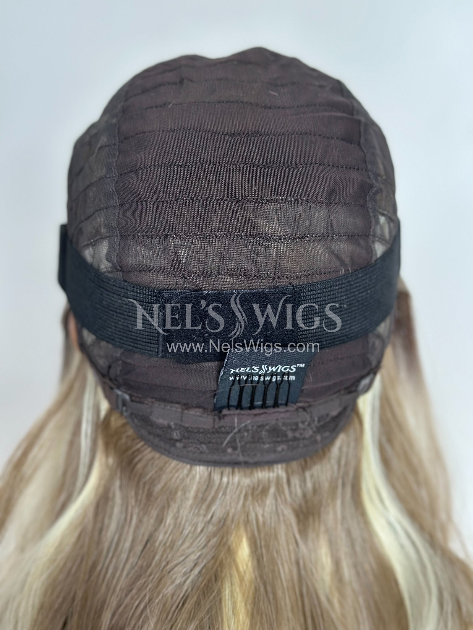 Stevi - 08/Blonde with Light Brown Mix