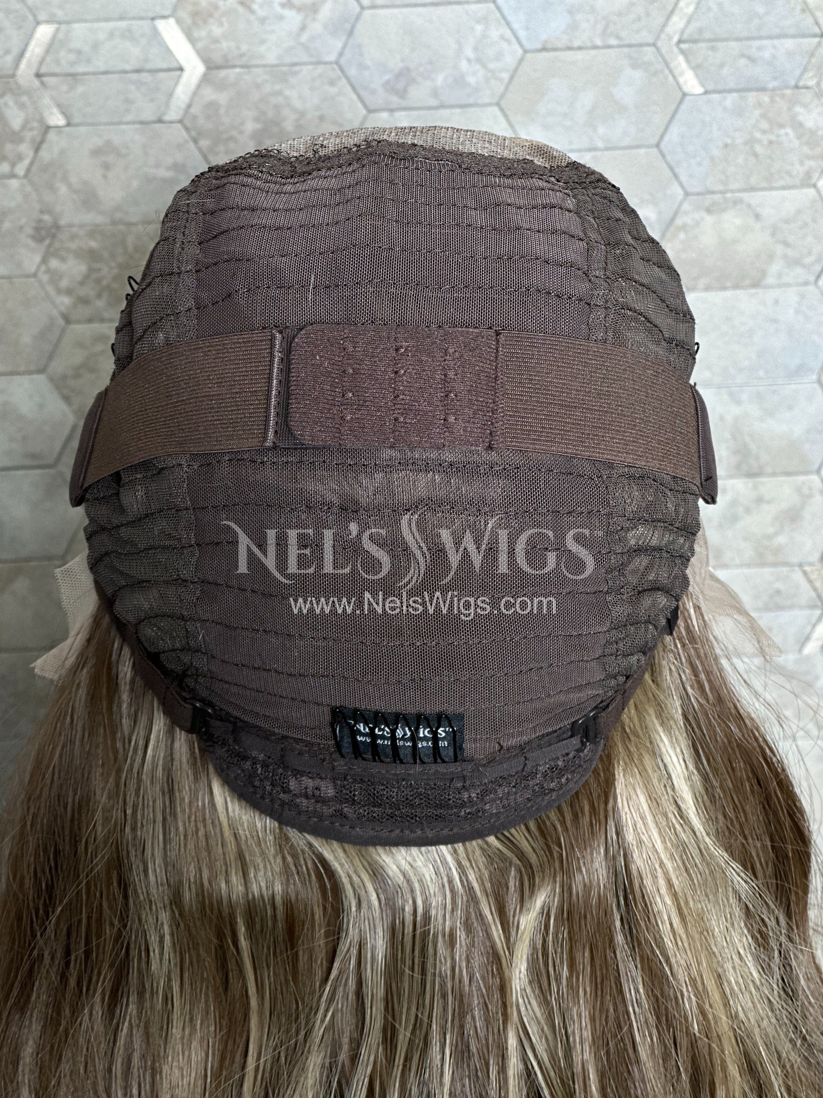 Carolyn - Large  Cap