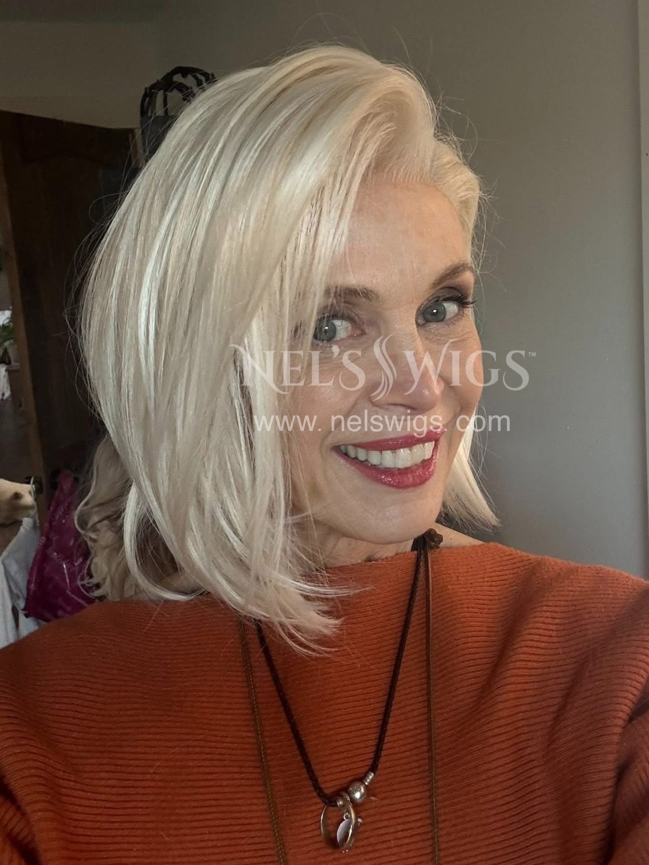 Nikki 02 - Creamy Platinum with Lowlights