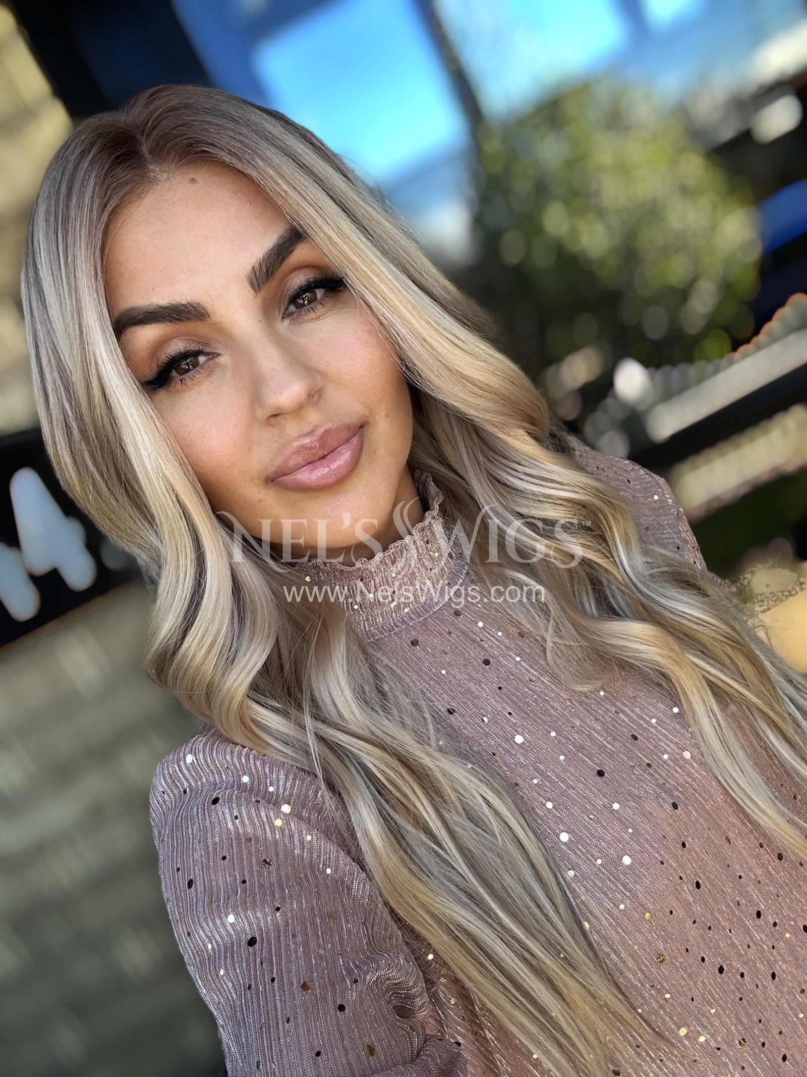 Nora 01 - Warm & Cool Vanilla Blonde with Lowlights