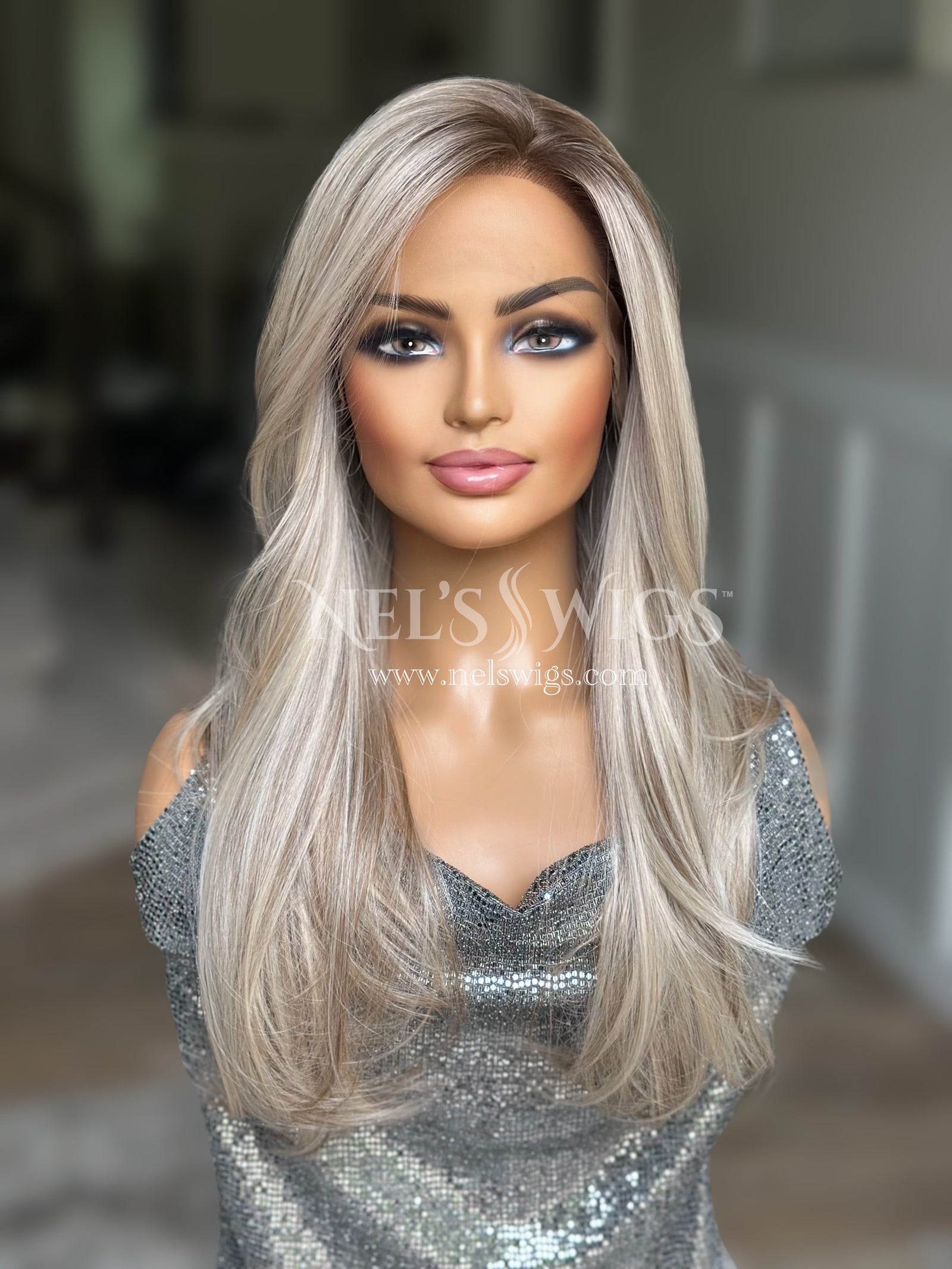 Tracy 13 -  Neutral Blonde with Light Brown Lowlights