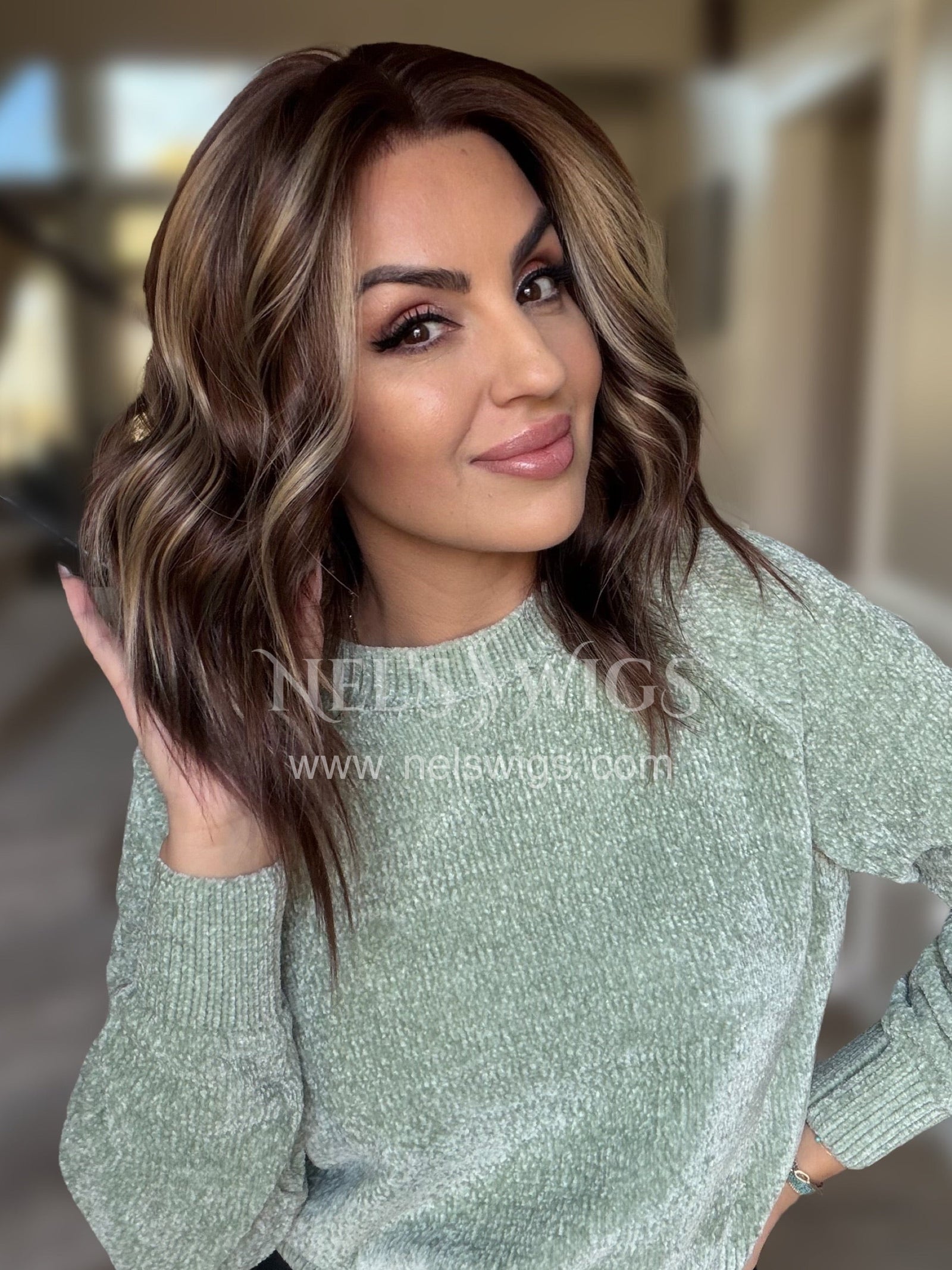 Cindy 02 - Small - Chocolate Caramel