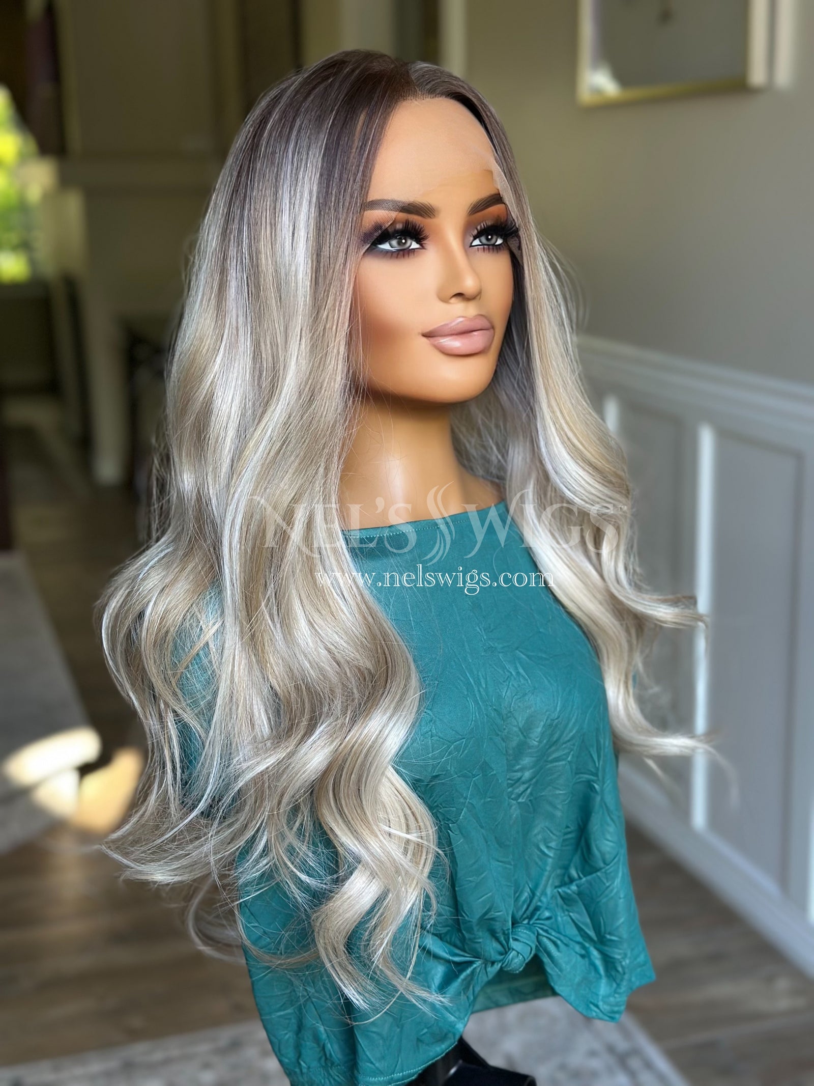 Lenora 02 - Wavy