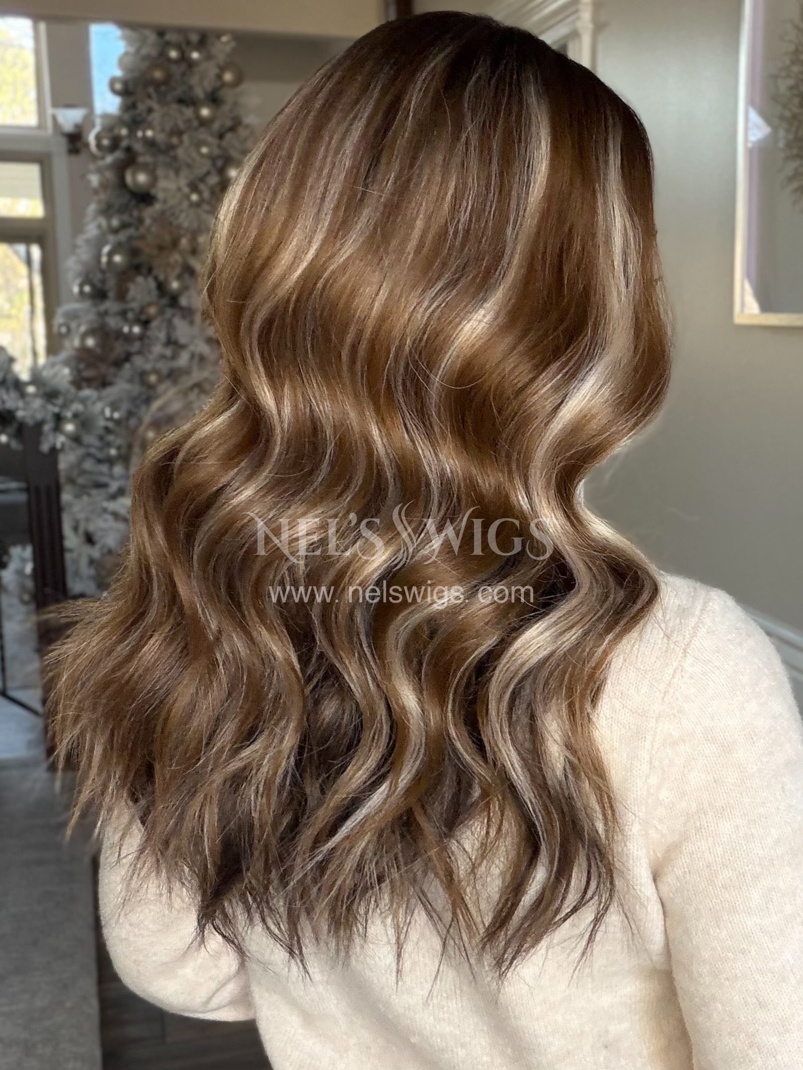 Leah 04 - Golden Brown and Cool Blonde Mix