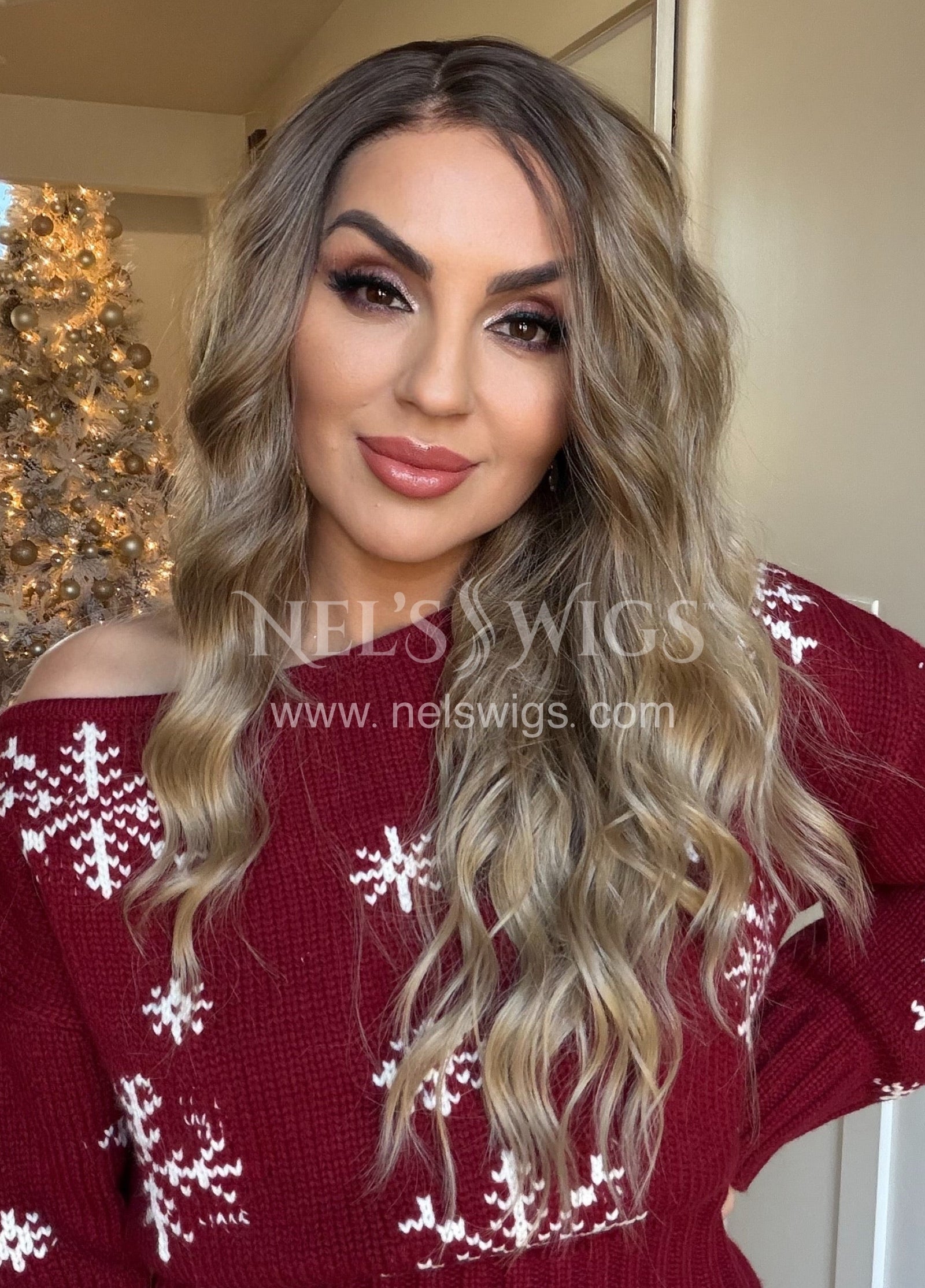 Venus 01 - Bronde (Petit to Small, Average)