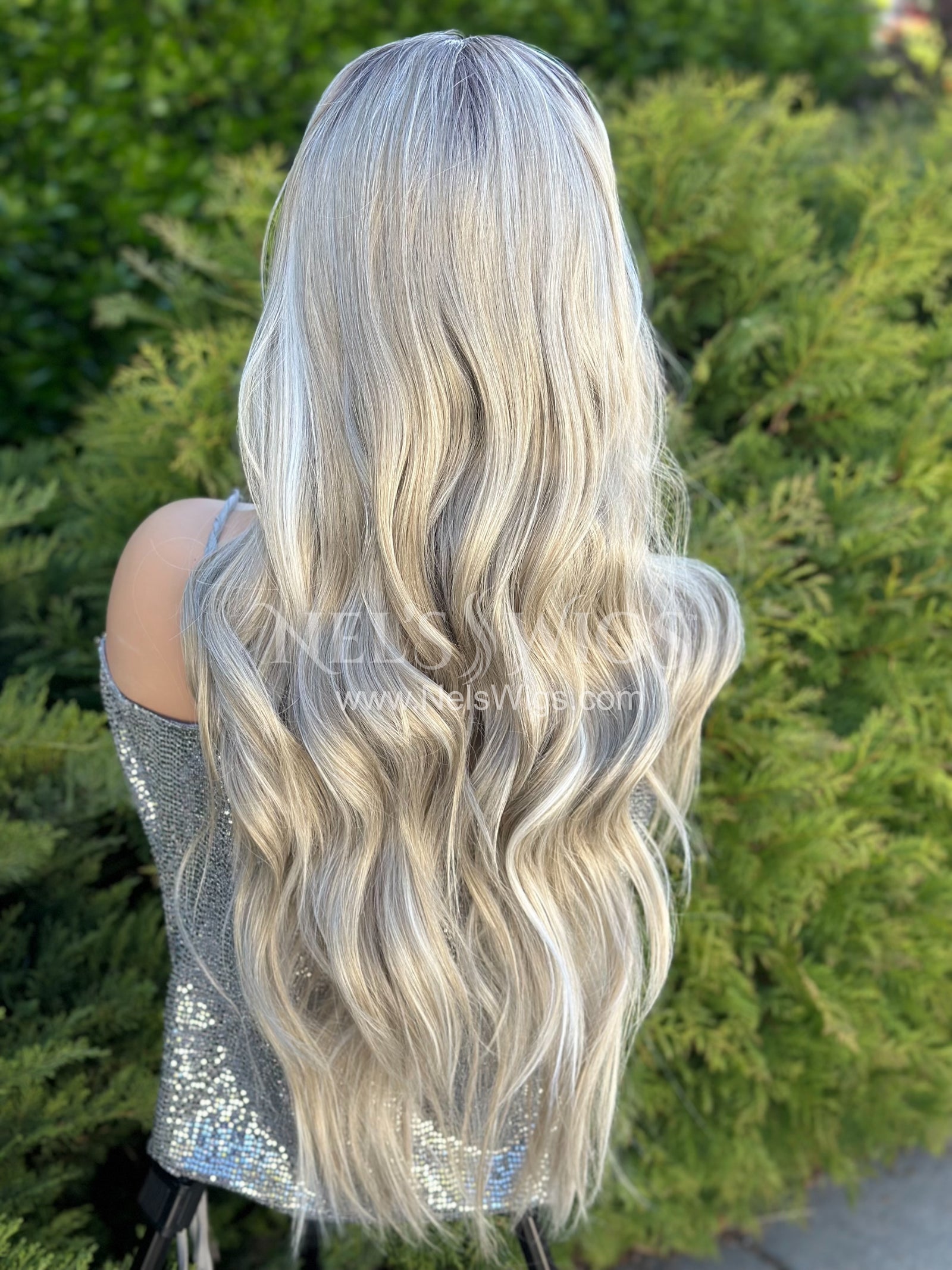 Stevi 11 - Style 2 - Ash Blonde with Money Pieces