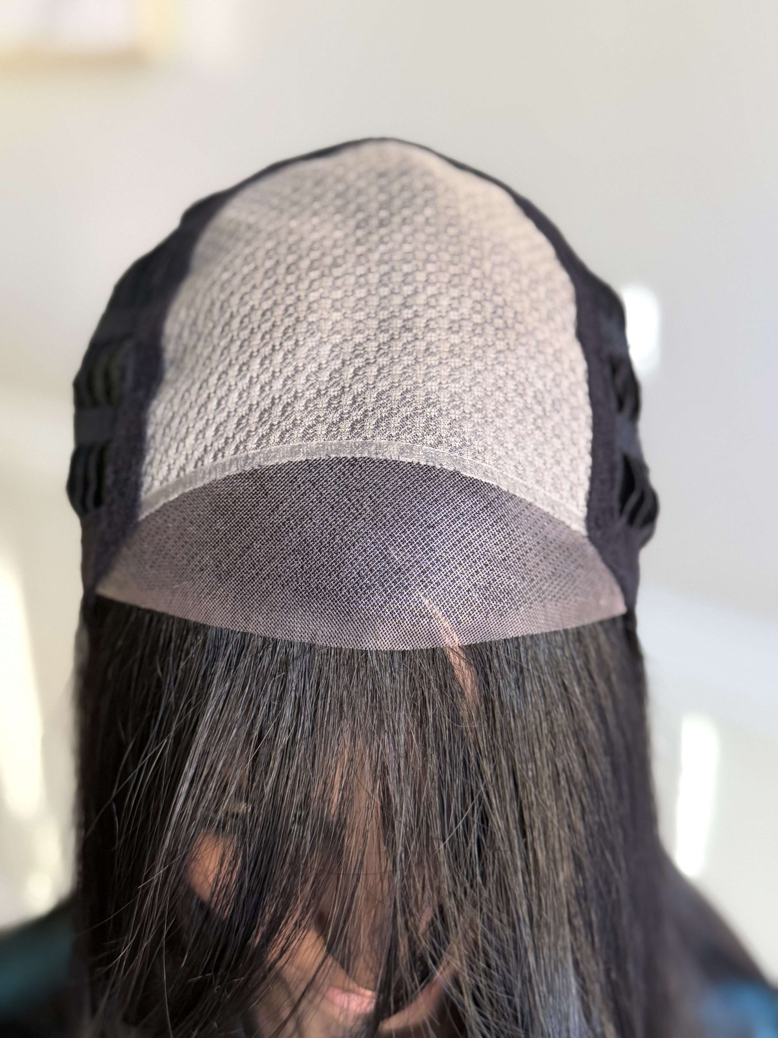 Aubrey 04 - Monofilament