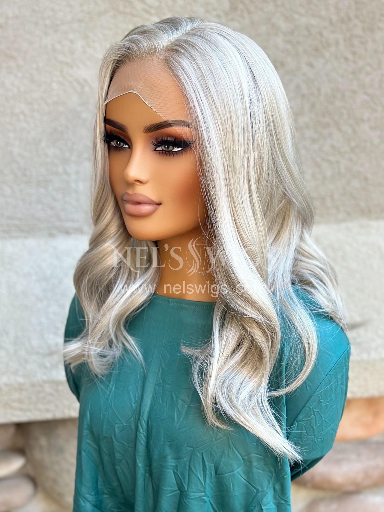 Terry 02 - Ash Blonde Non Rooted