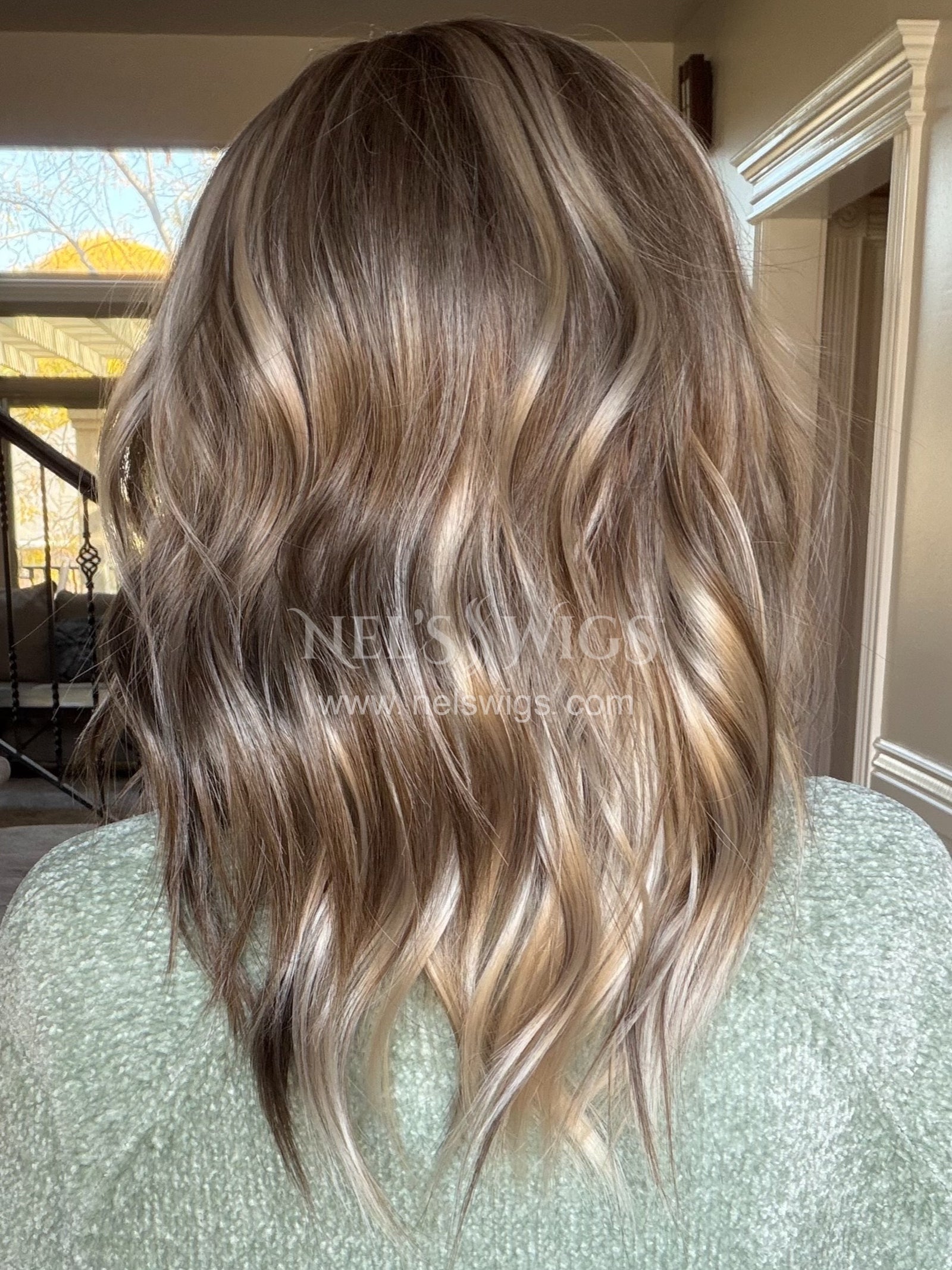 Cindy 01 - Average - Ashy Light Brunette and Vanilla Blonde