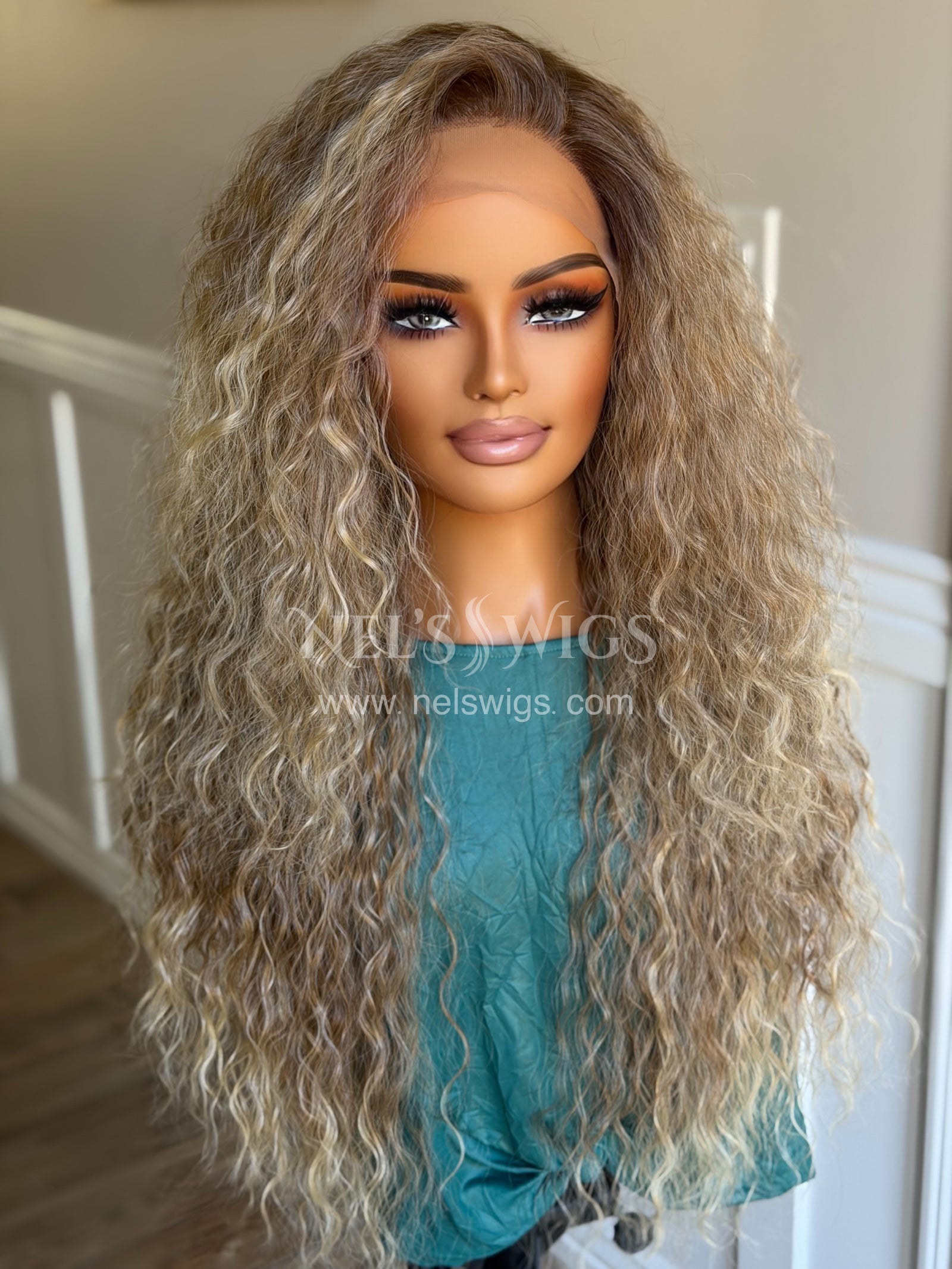 Lydia - NEUTRAL BLONDE