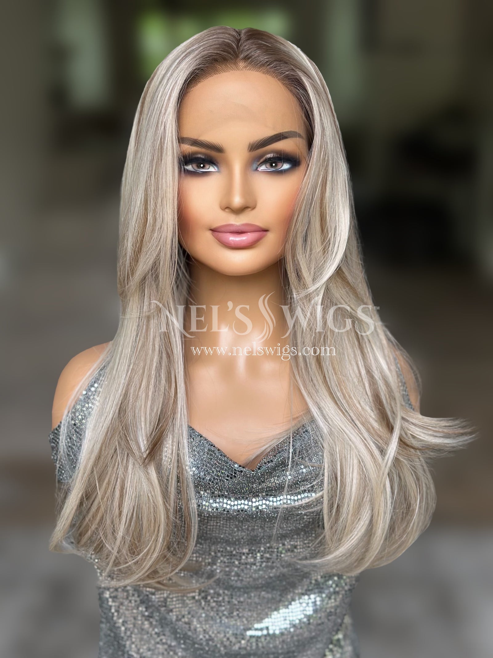 Tracy 13 -  Neutral Blonde with Light Brown Lowlights