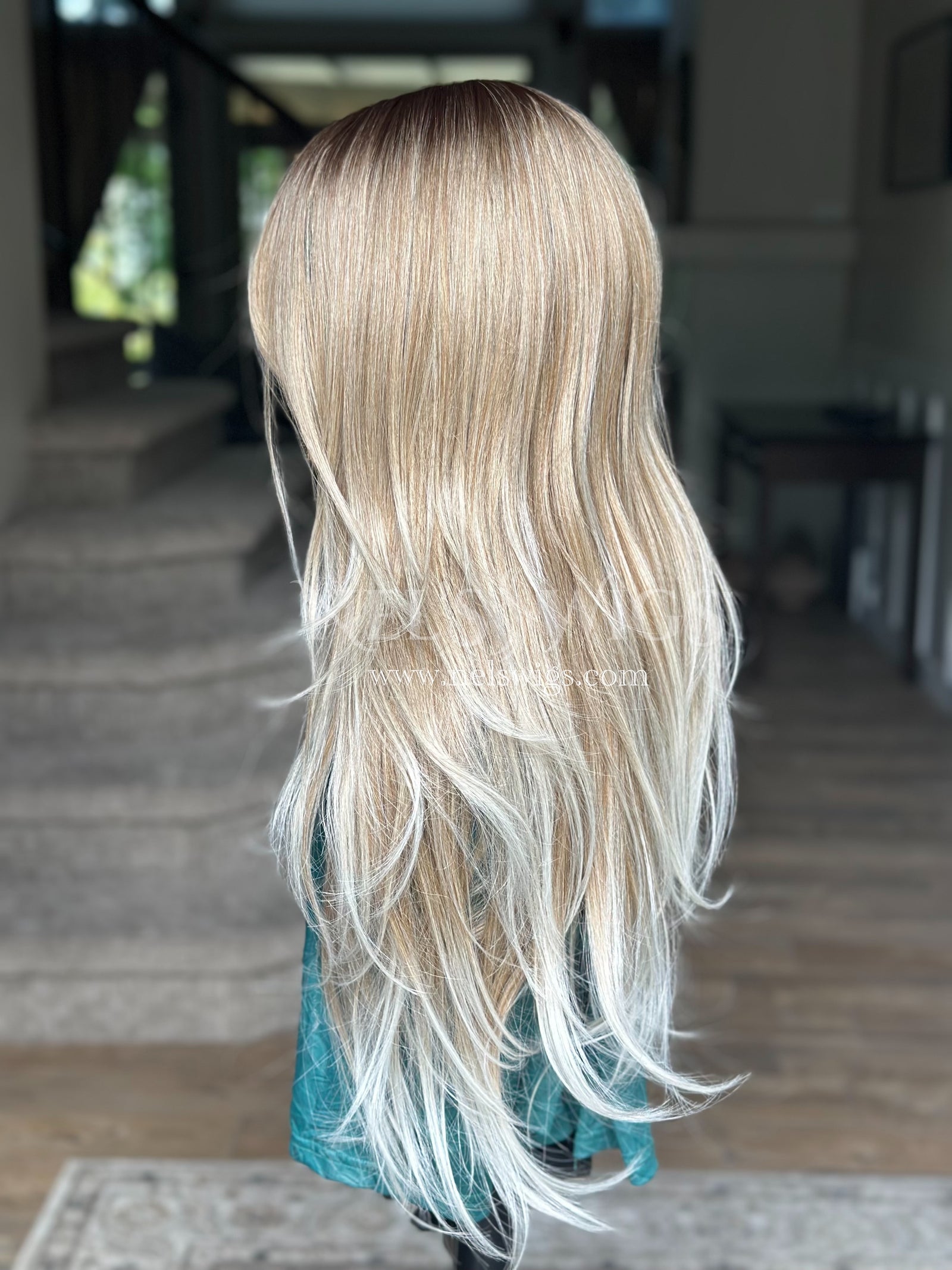 Madison - Warm Cream with Light Blonde Ends