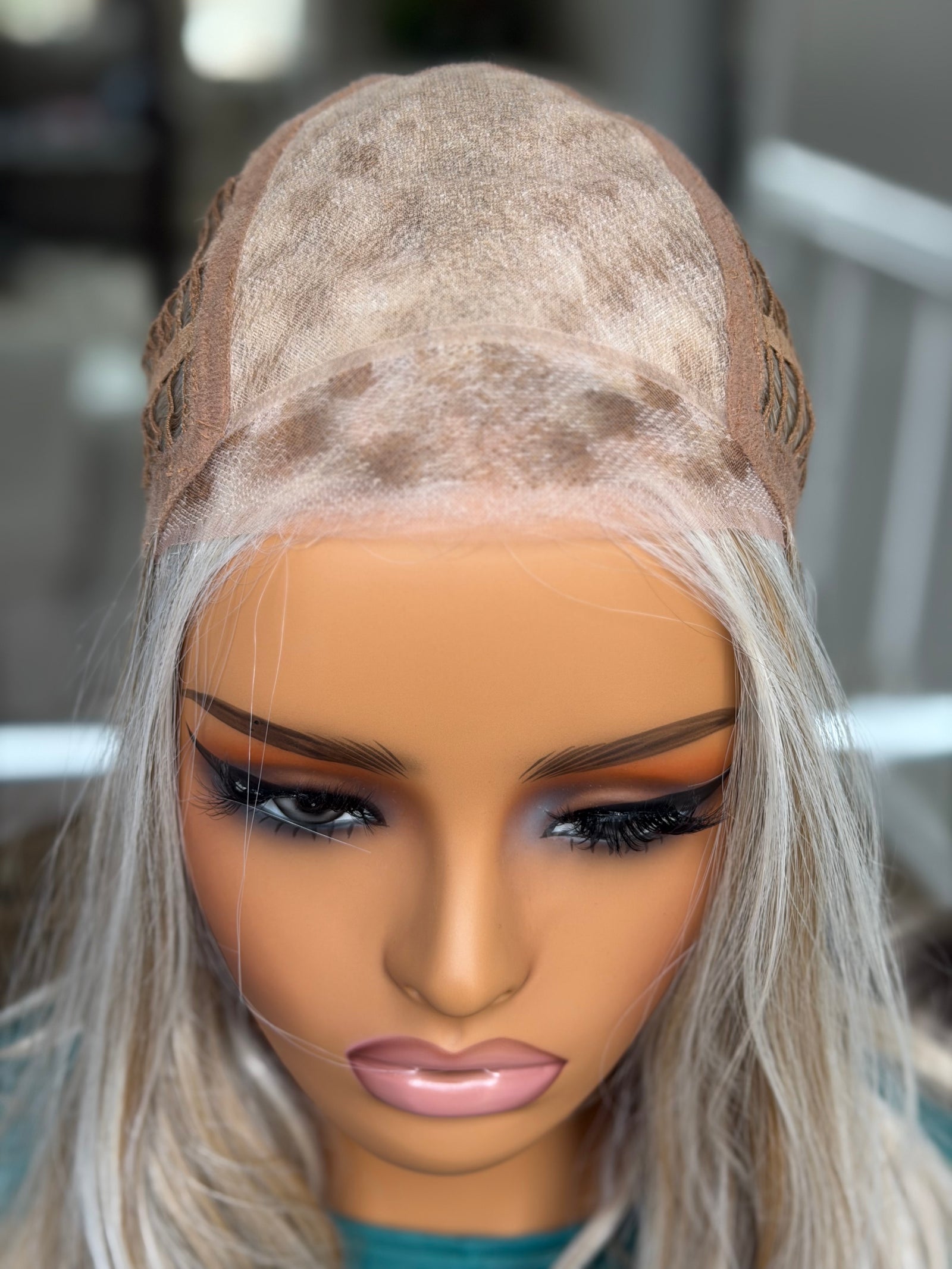 Maureen 01 - Monofilament