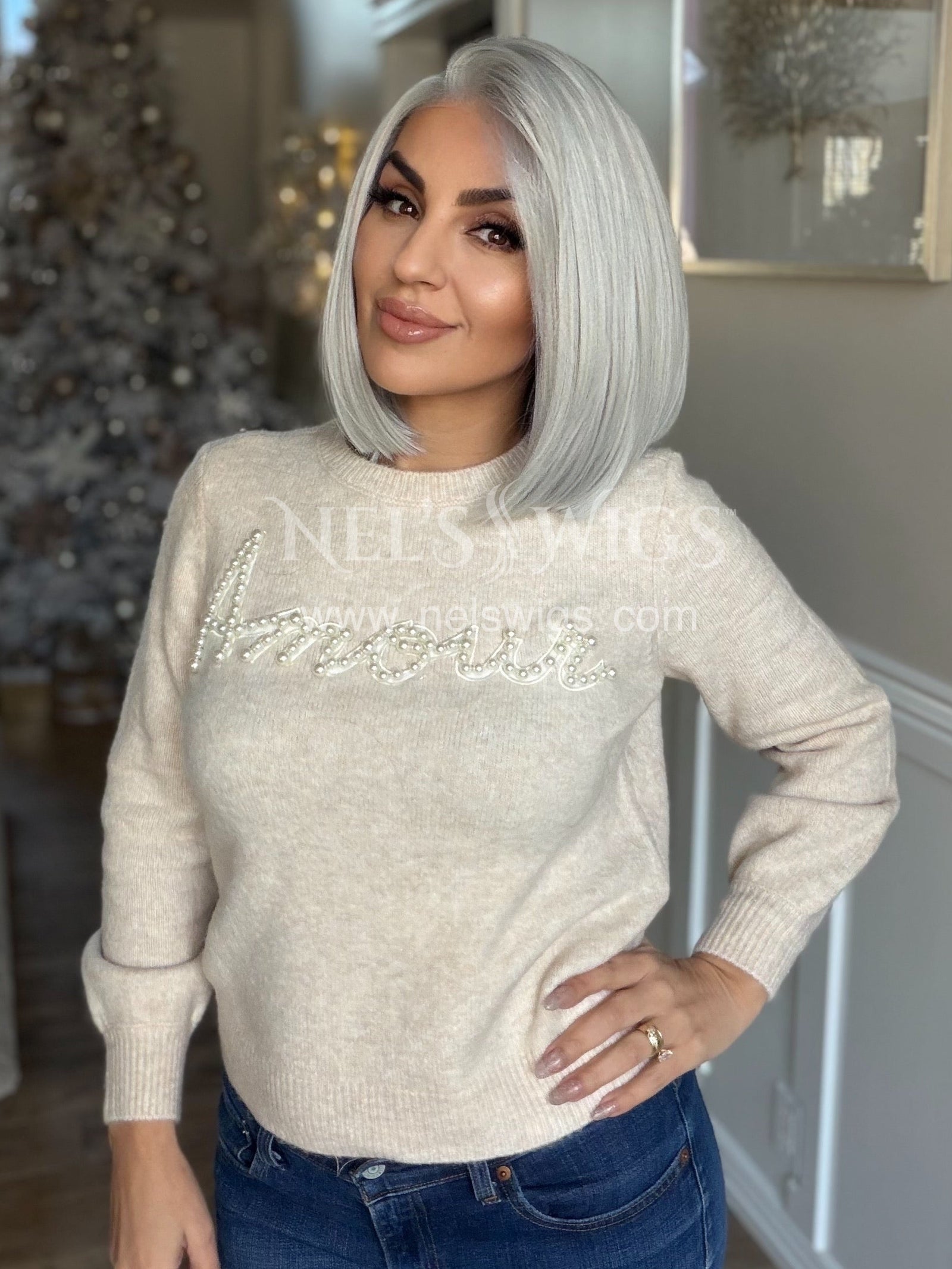 Felicity 01 - Silver Blonde