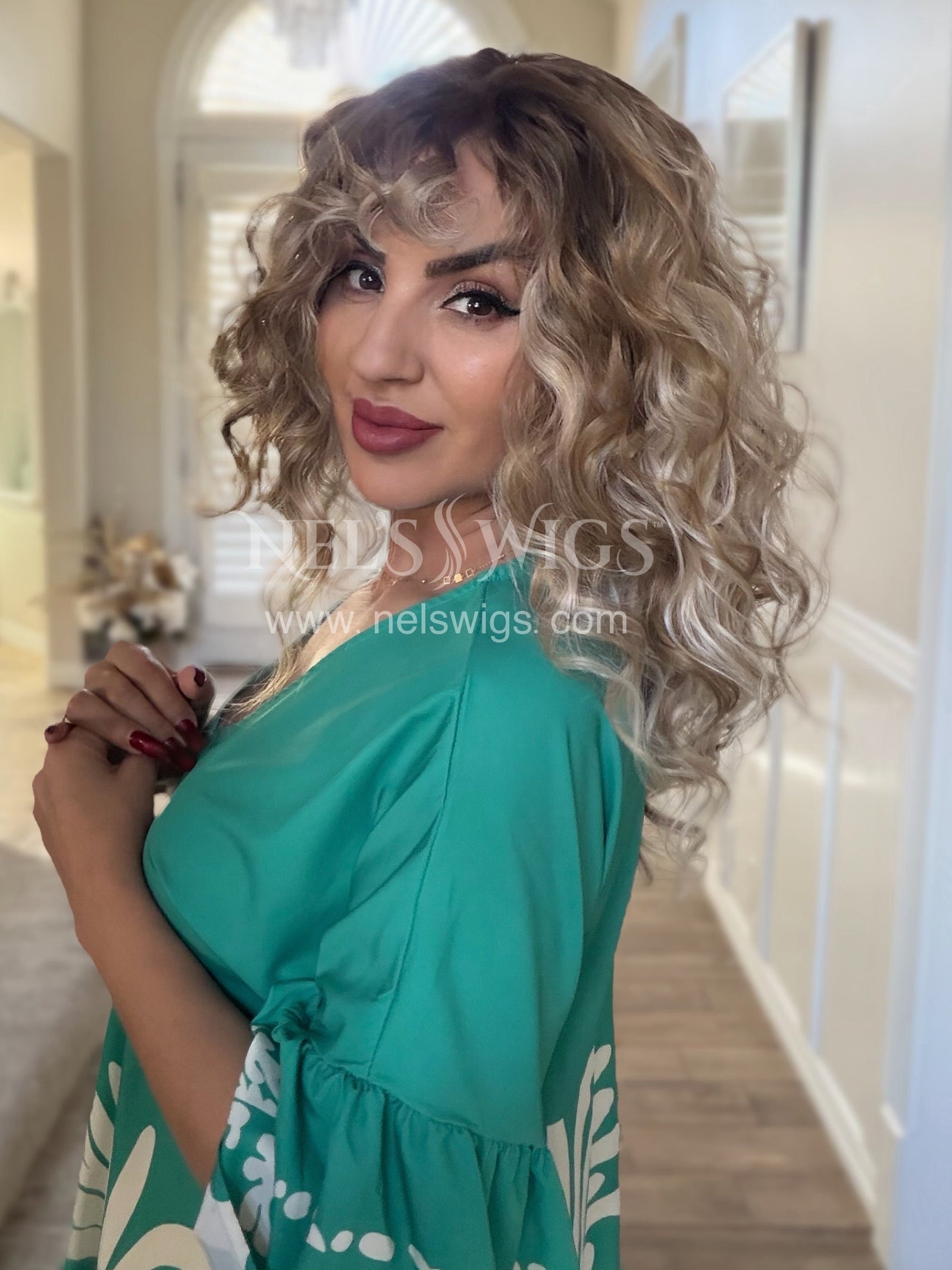 Joyce 02 (Small, Average, Large)