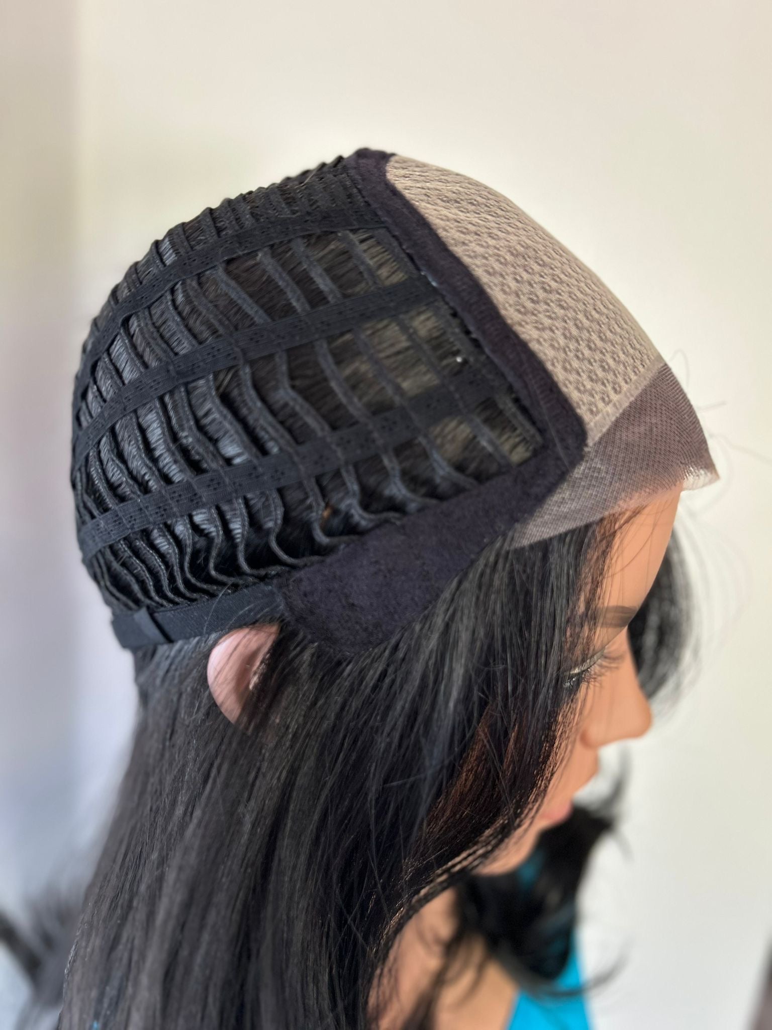 Carol 04 - Monofilament