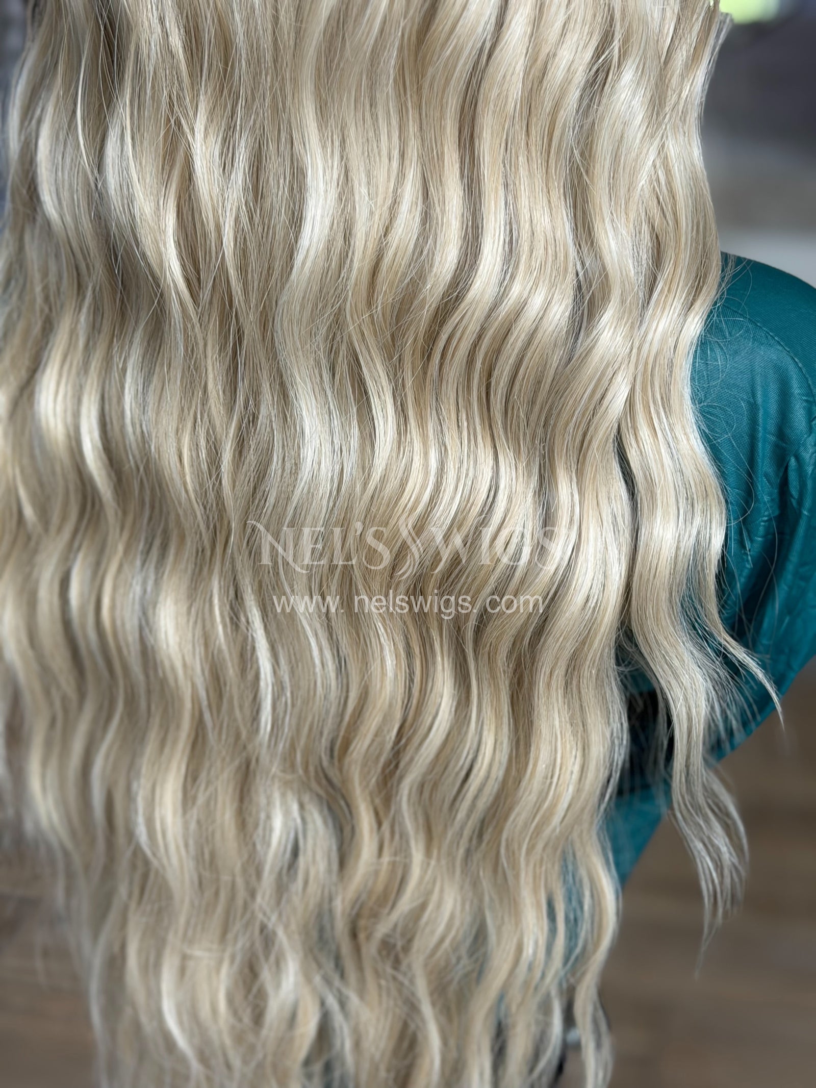 Shauna Free Part - Widow Peak Friendly