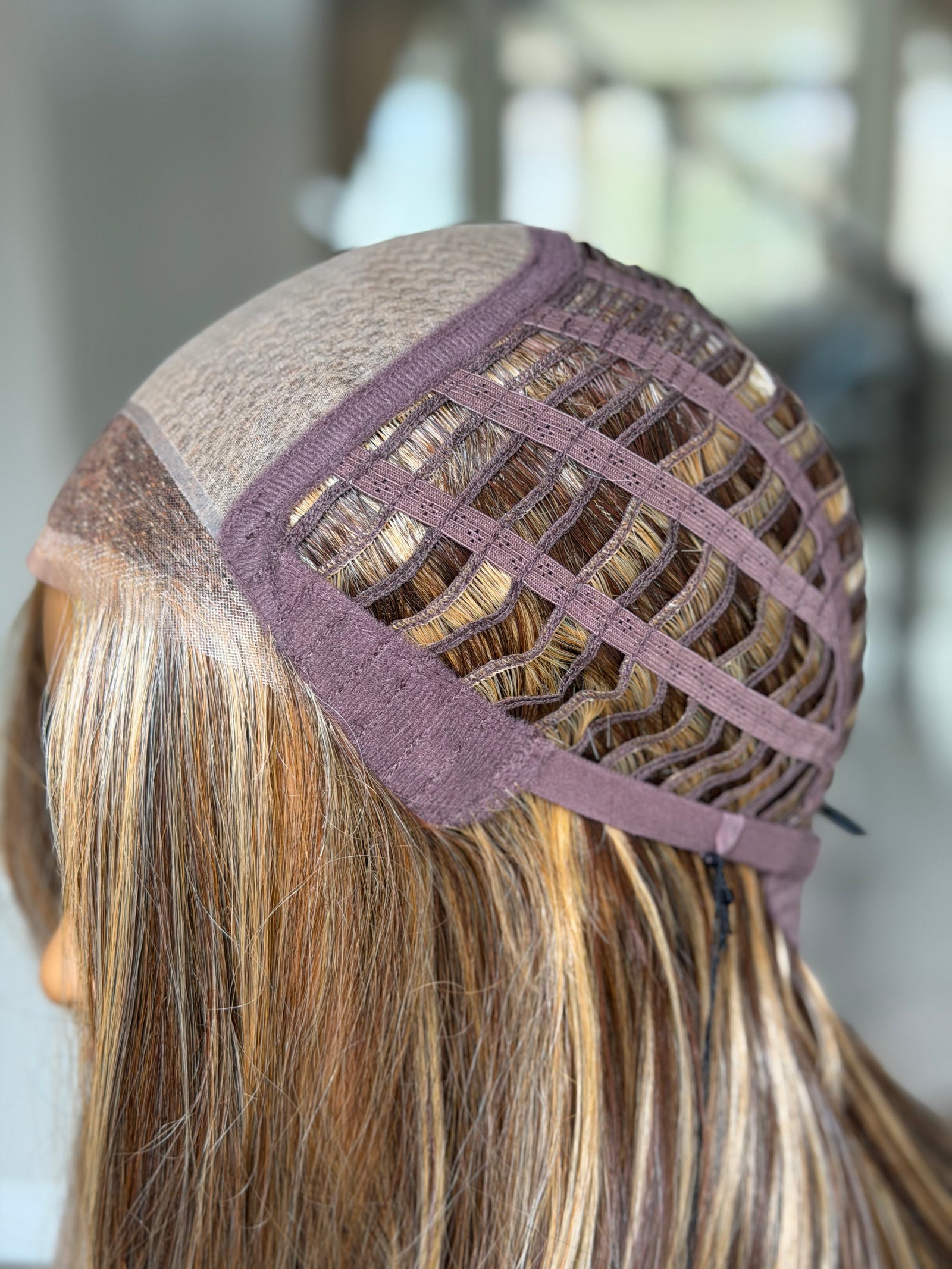 Maureen 02 - Monofilament