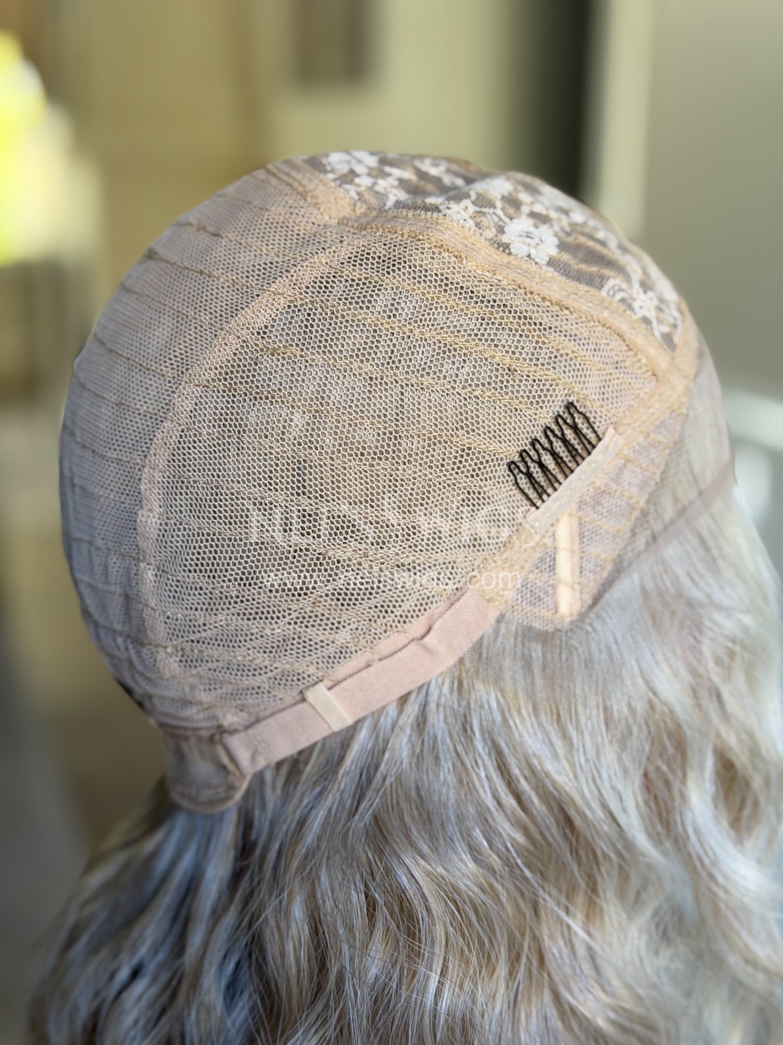 Ocean 11 - 26” - Ice & Cream Mix