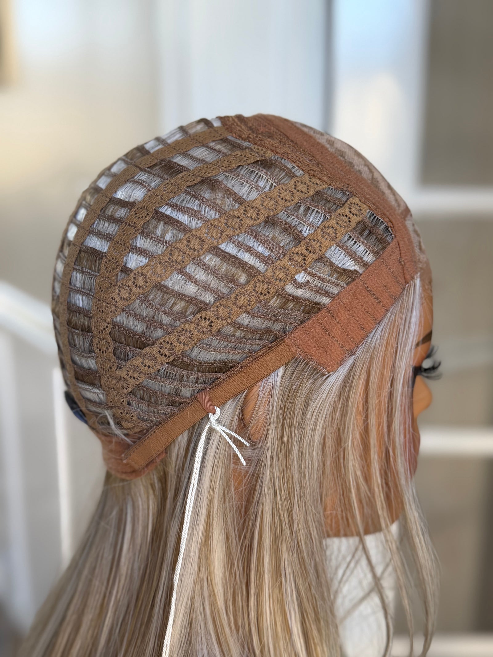 Chrissy 01 - Monofilament