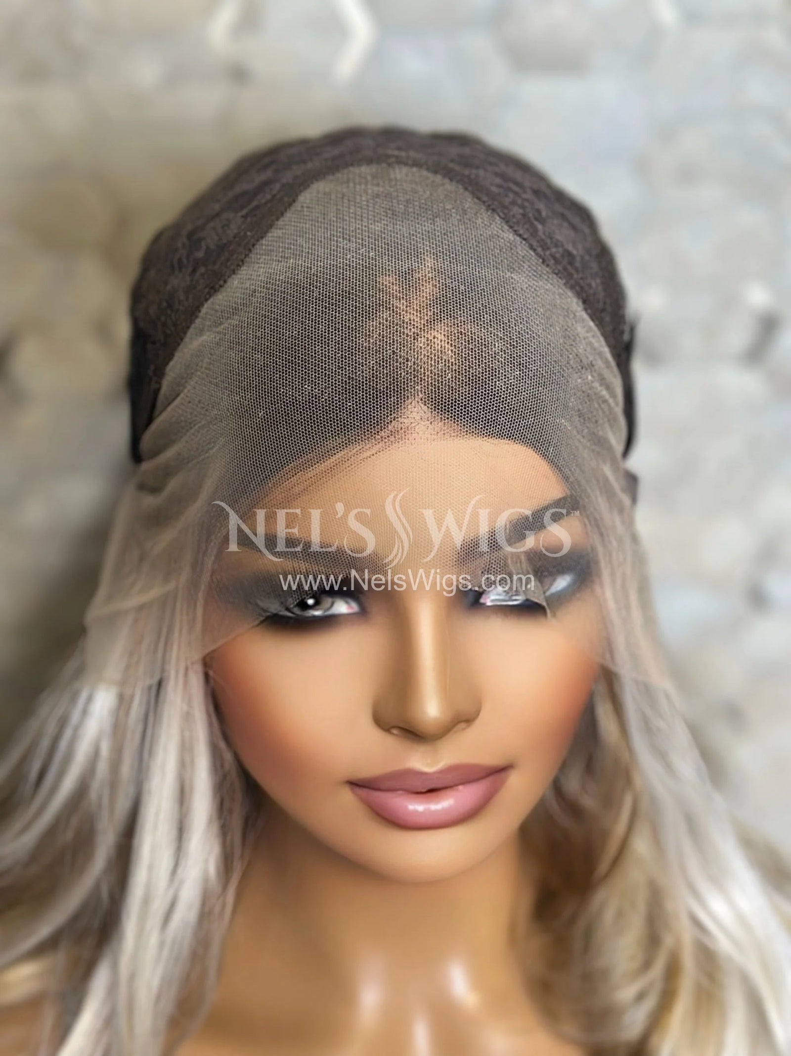 Nora 03 - Vanilla Blonde with Lowlights