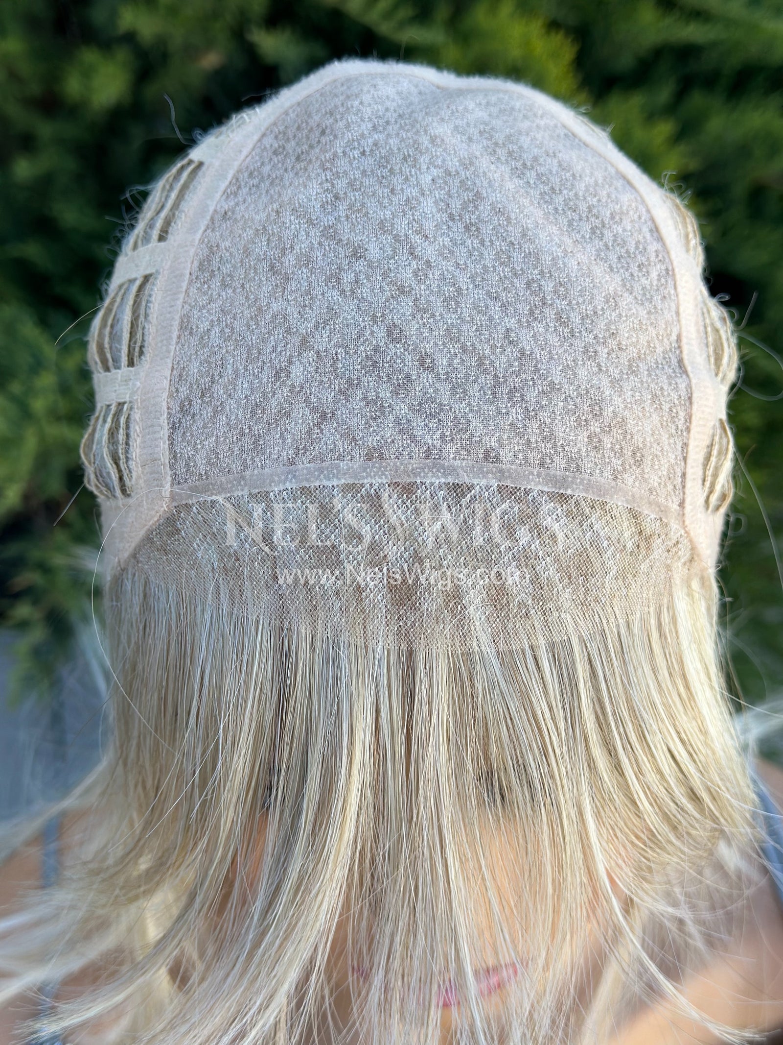 Robin - Monofilament - Cream and Icy Blonde Mix