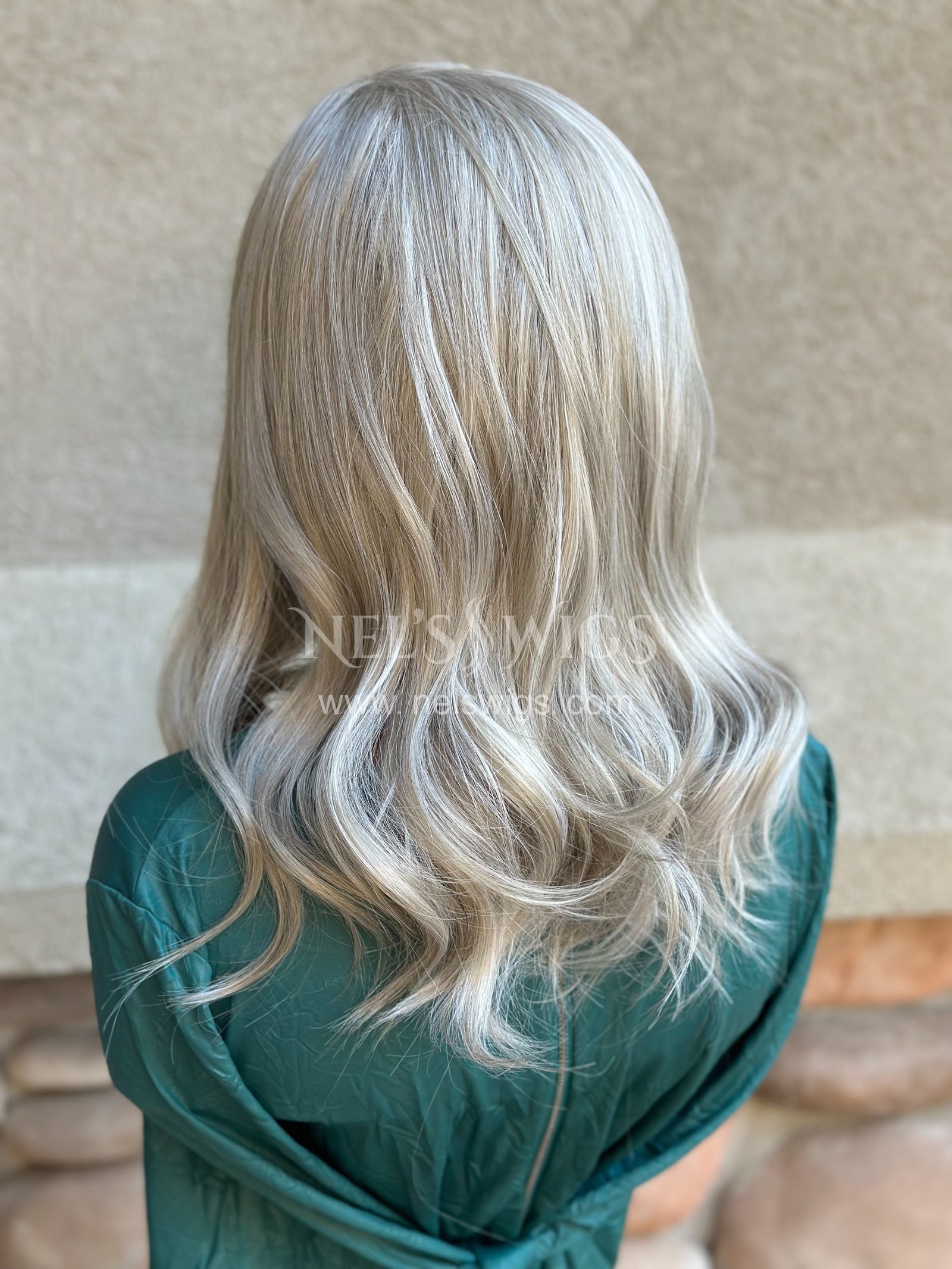 Terry 02 - Ash Blonde Non Rooted