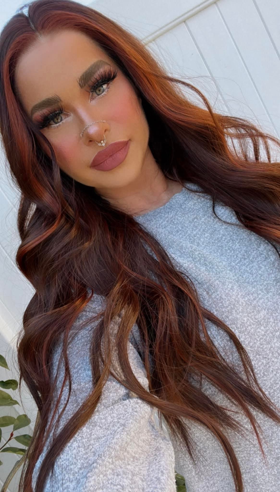 Eivy - Red & Dark Auburn