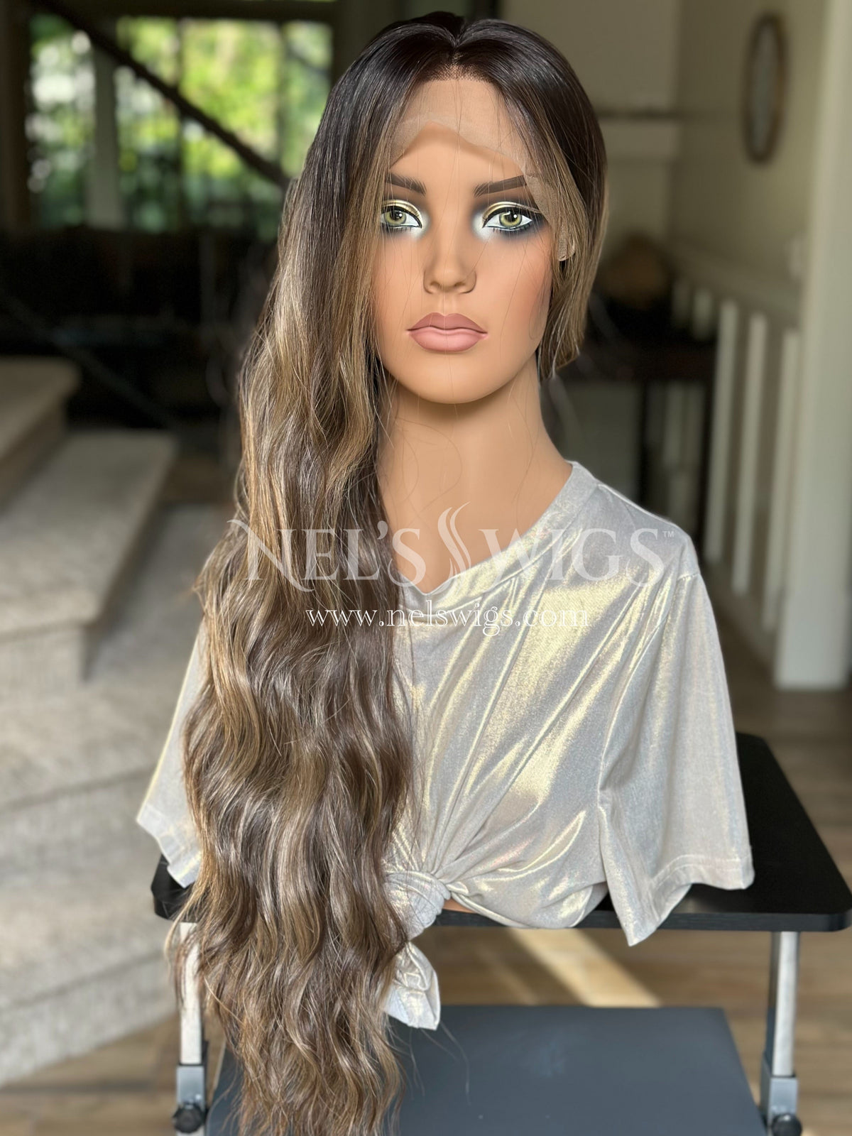 Jean 05 - Soft Brunette with Highlights
