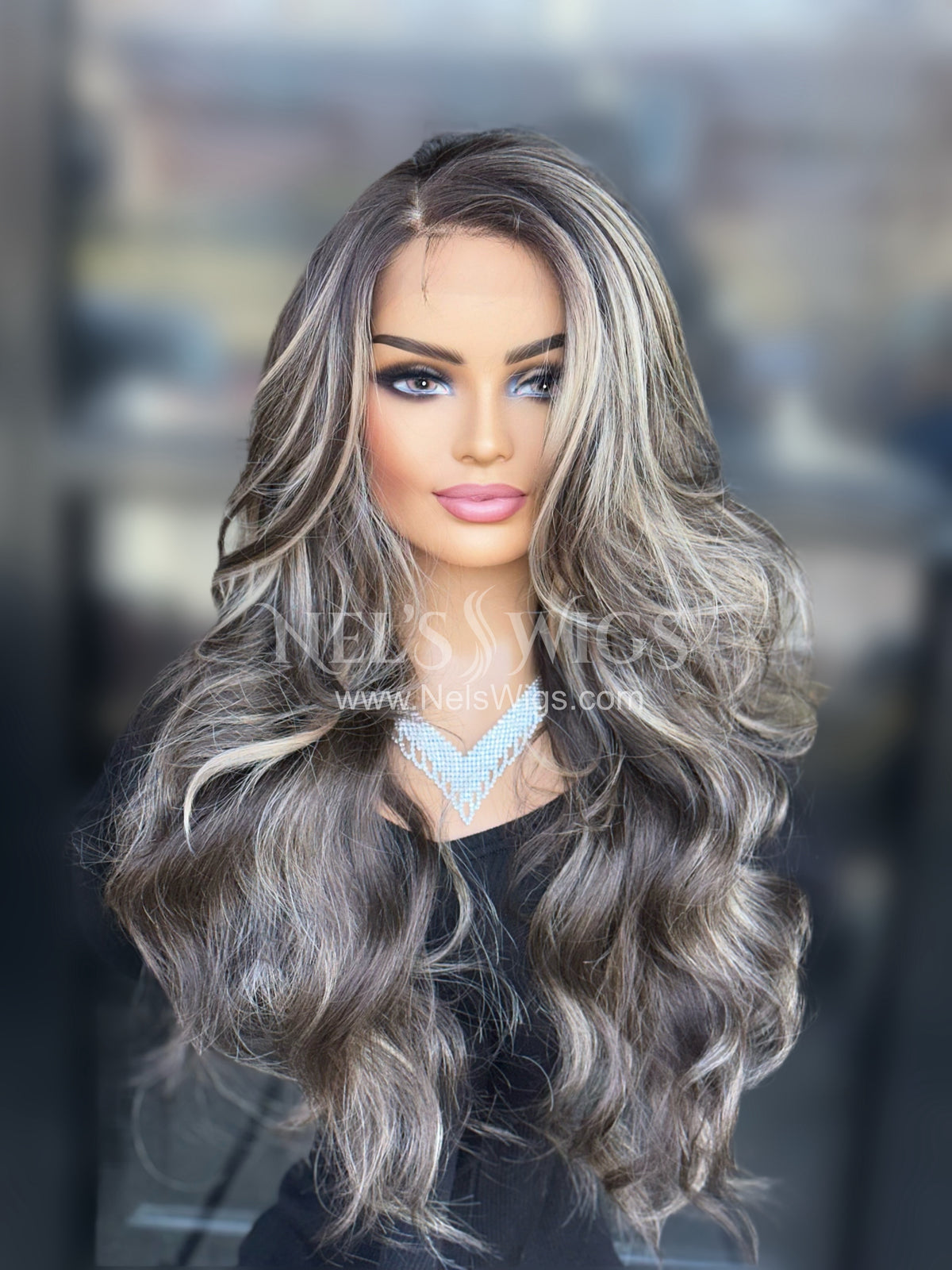 Nina - Highlighted Brunette  - Free Part