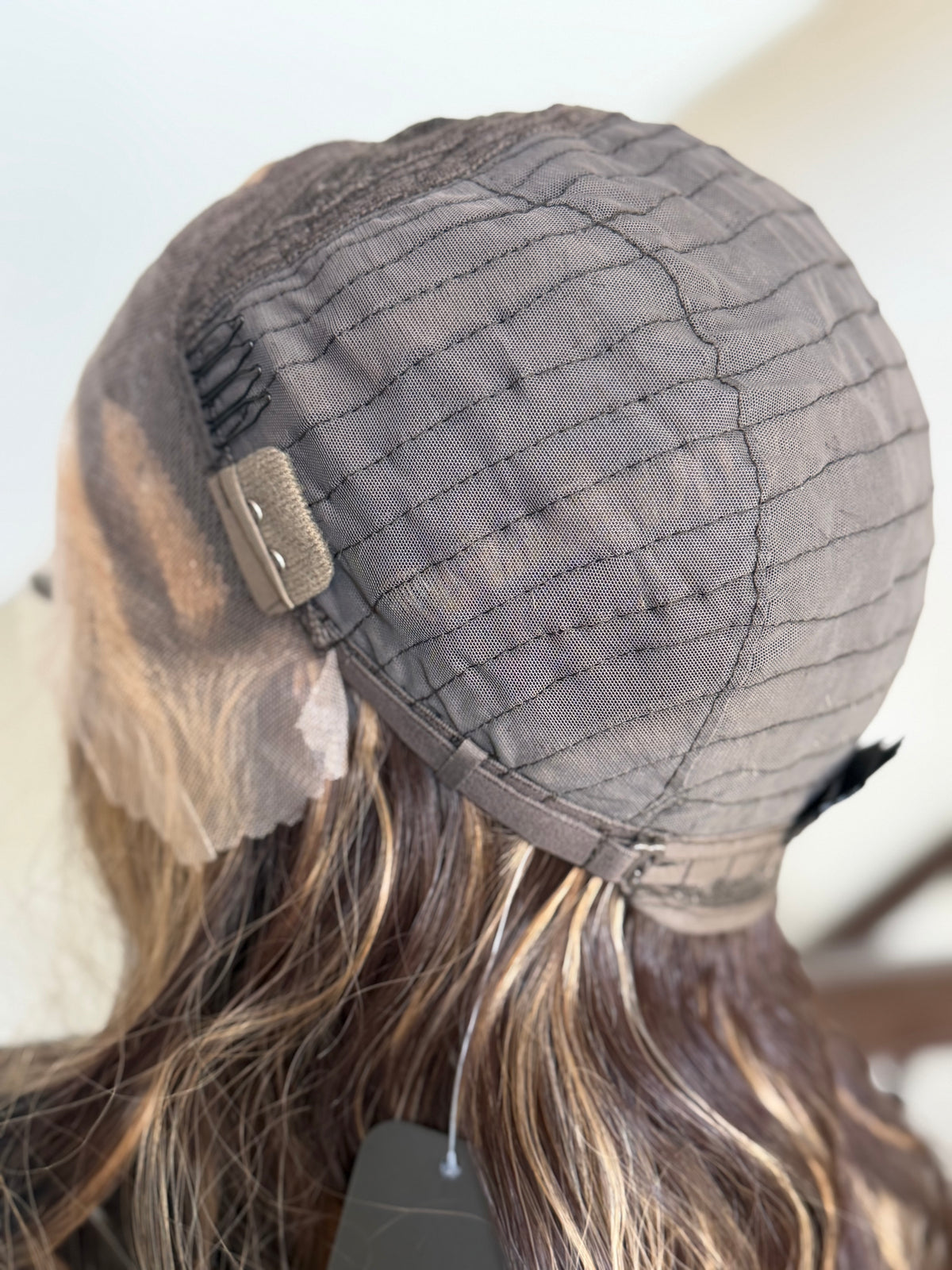 Ivette 04 (Small, Average)