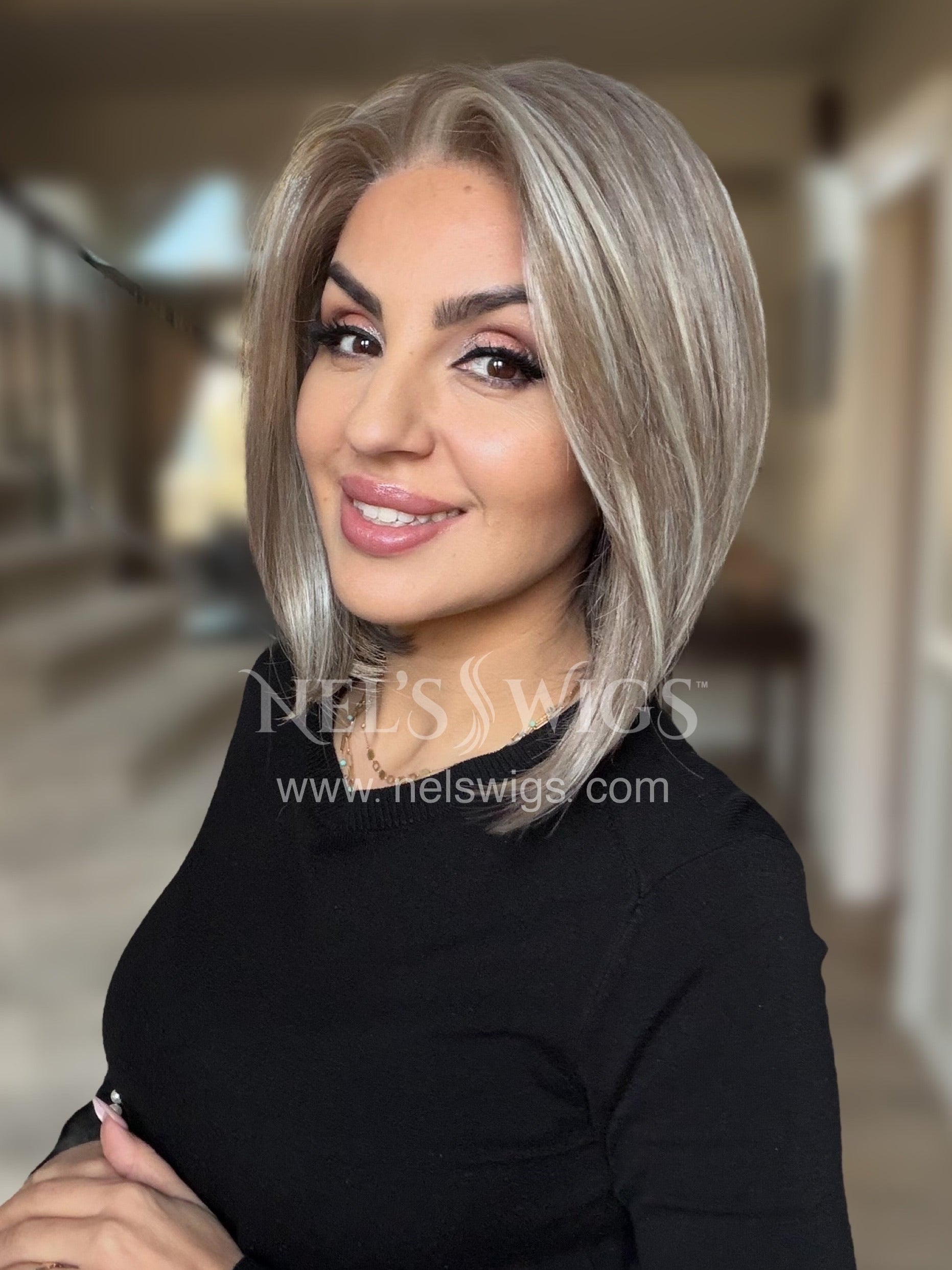 Nikki 01 - OG - Smokey Beige Blonde