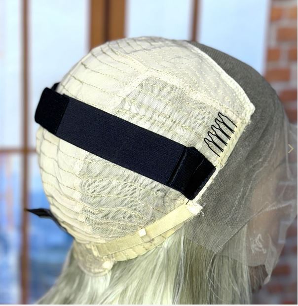 Jean 04 - Creamy Beige and Platinum