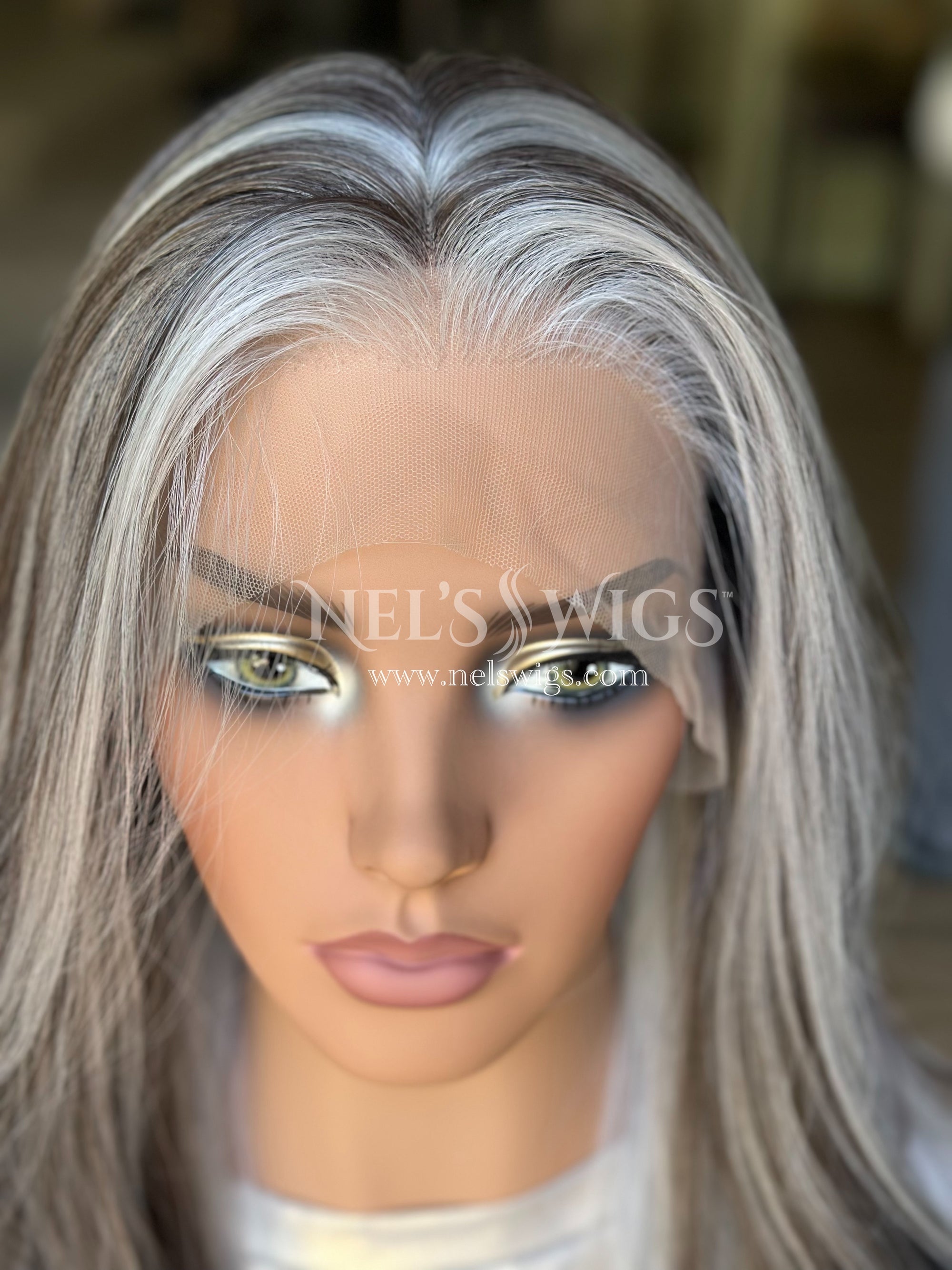 Lexie 02  - Large