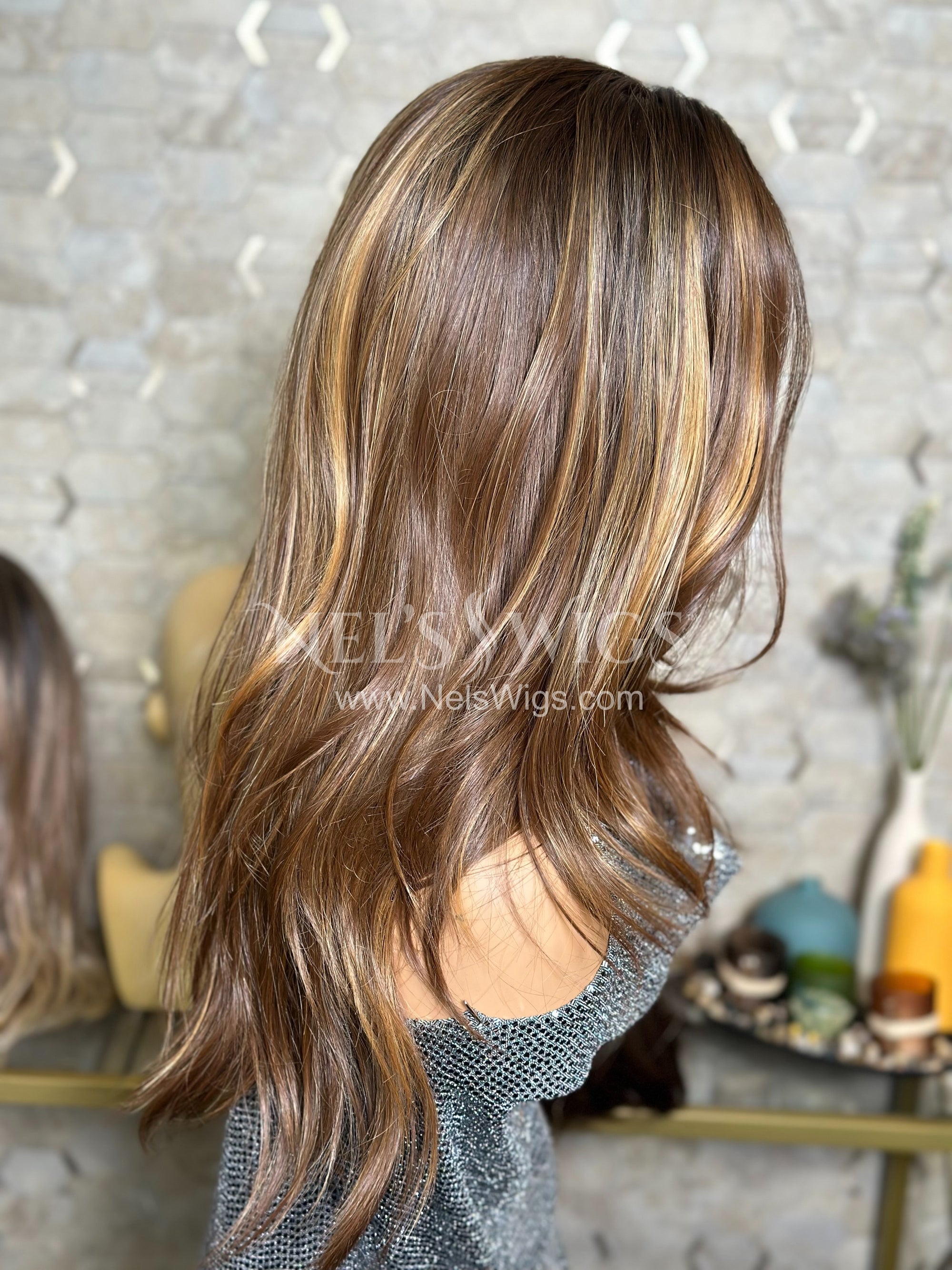 Haily - Brunette with Highlights