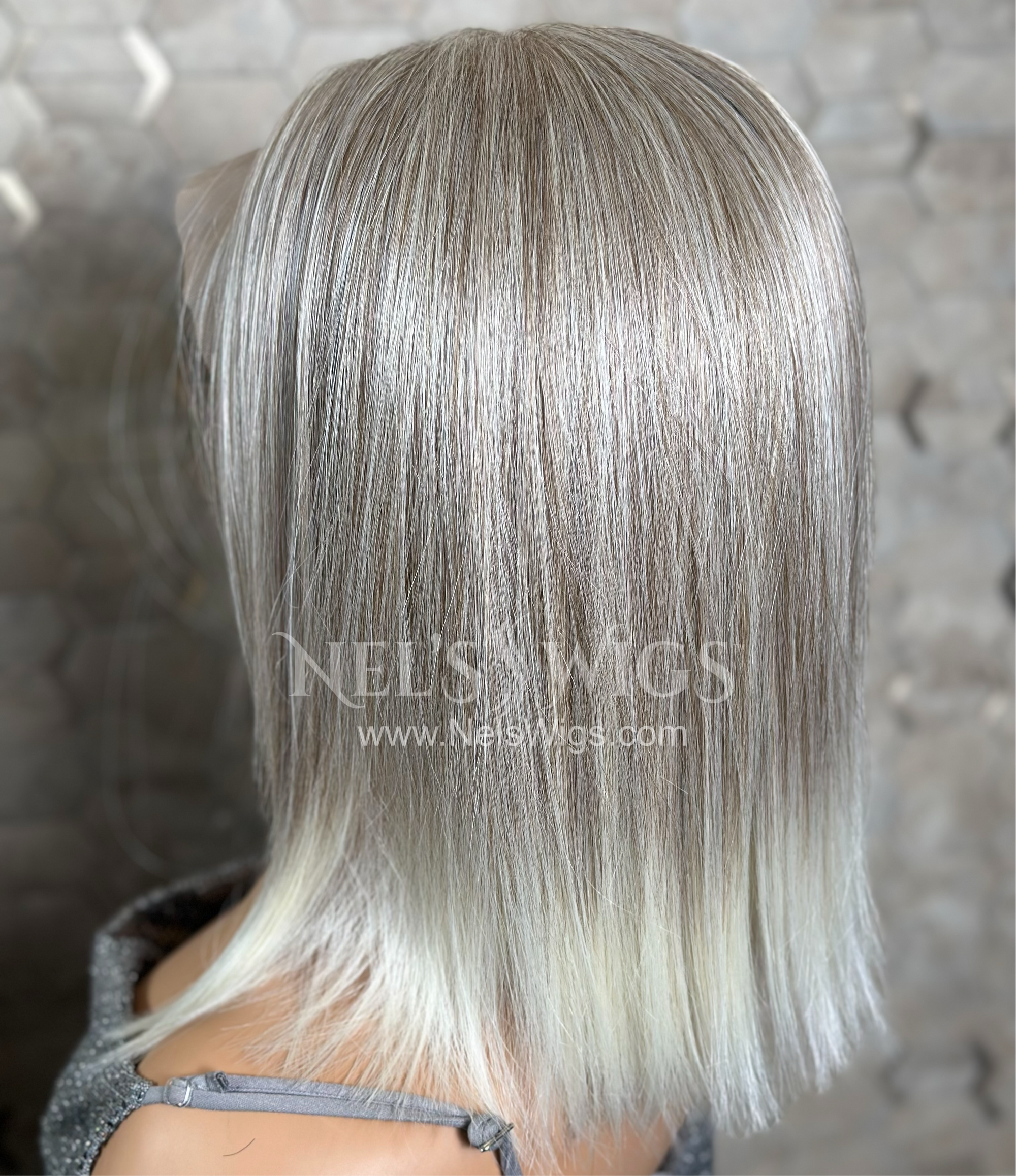 Malika 02 - Ashy Blonde with Money Pieces - 6" Deep Lace