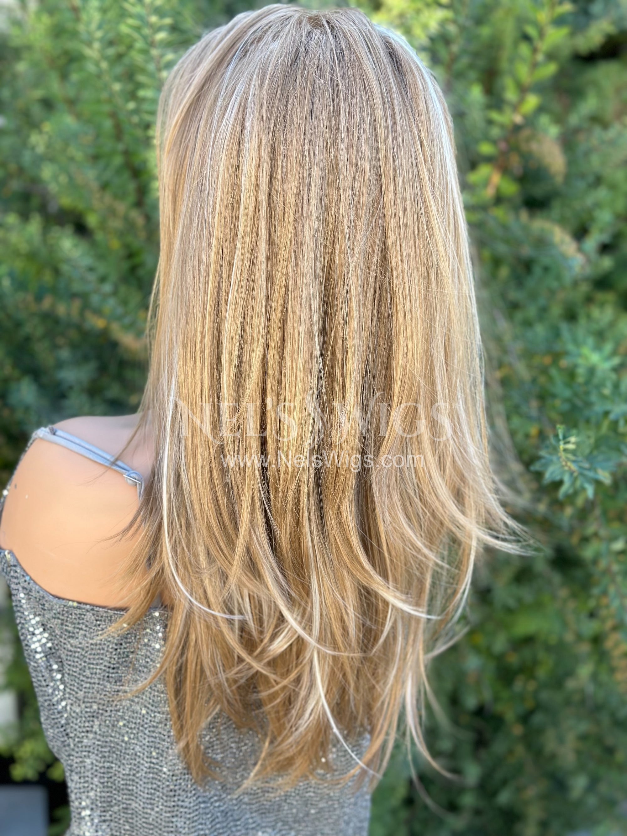 Dana - Mild Strawberry Blonde with Highlights