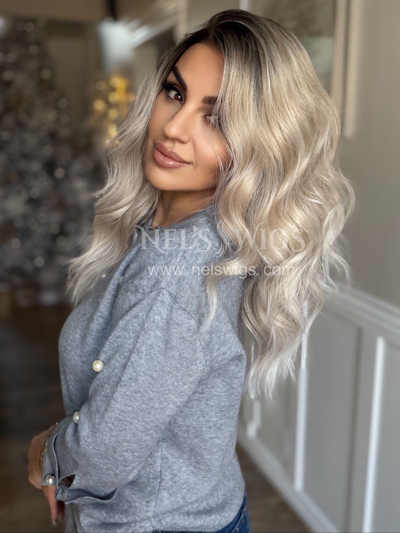 Leah 03 - Champaign Blonde with Icy Vanilla Finish